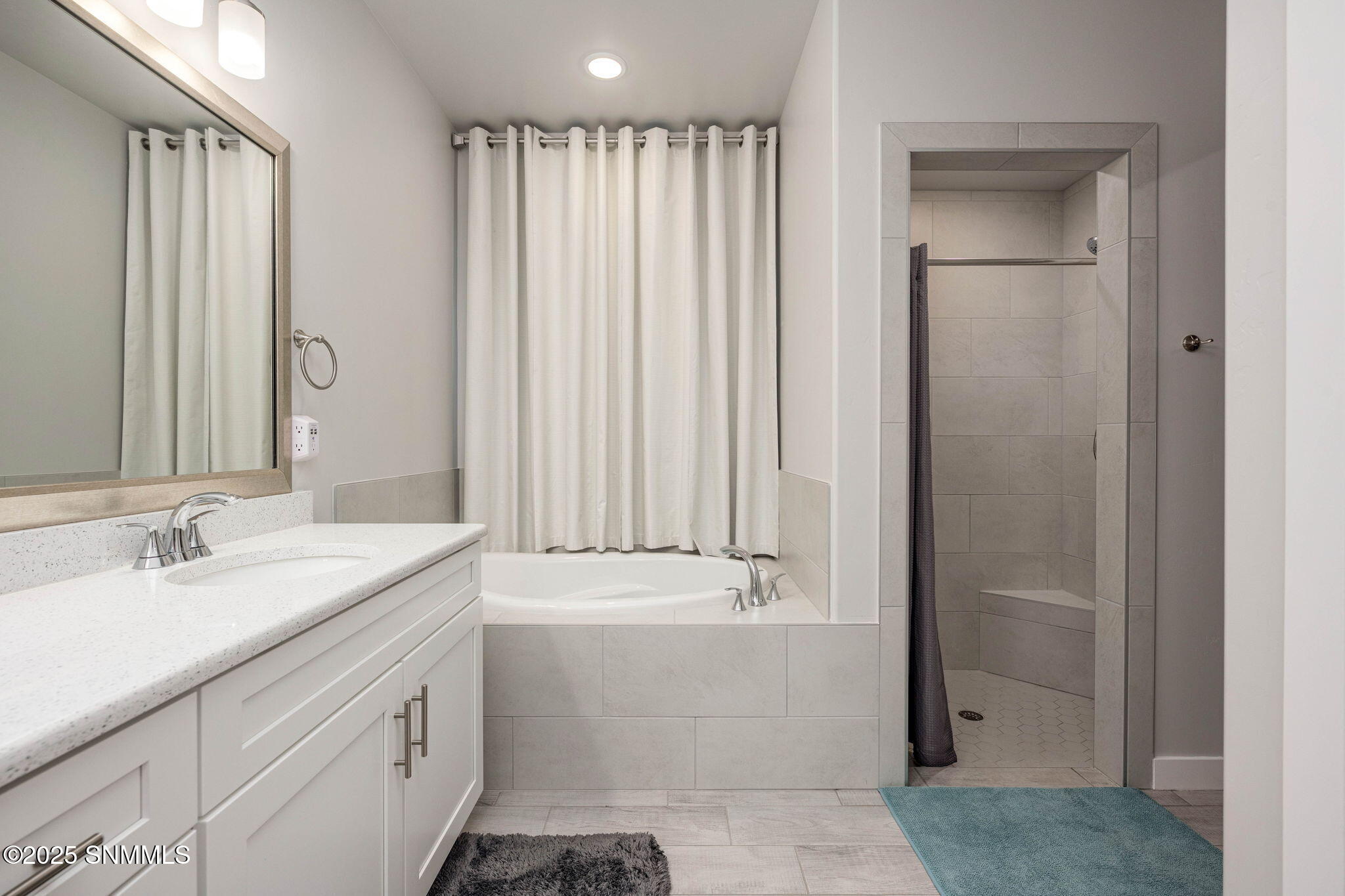 29-web-or-mls-Snappin Homes (EagleVista7