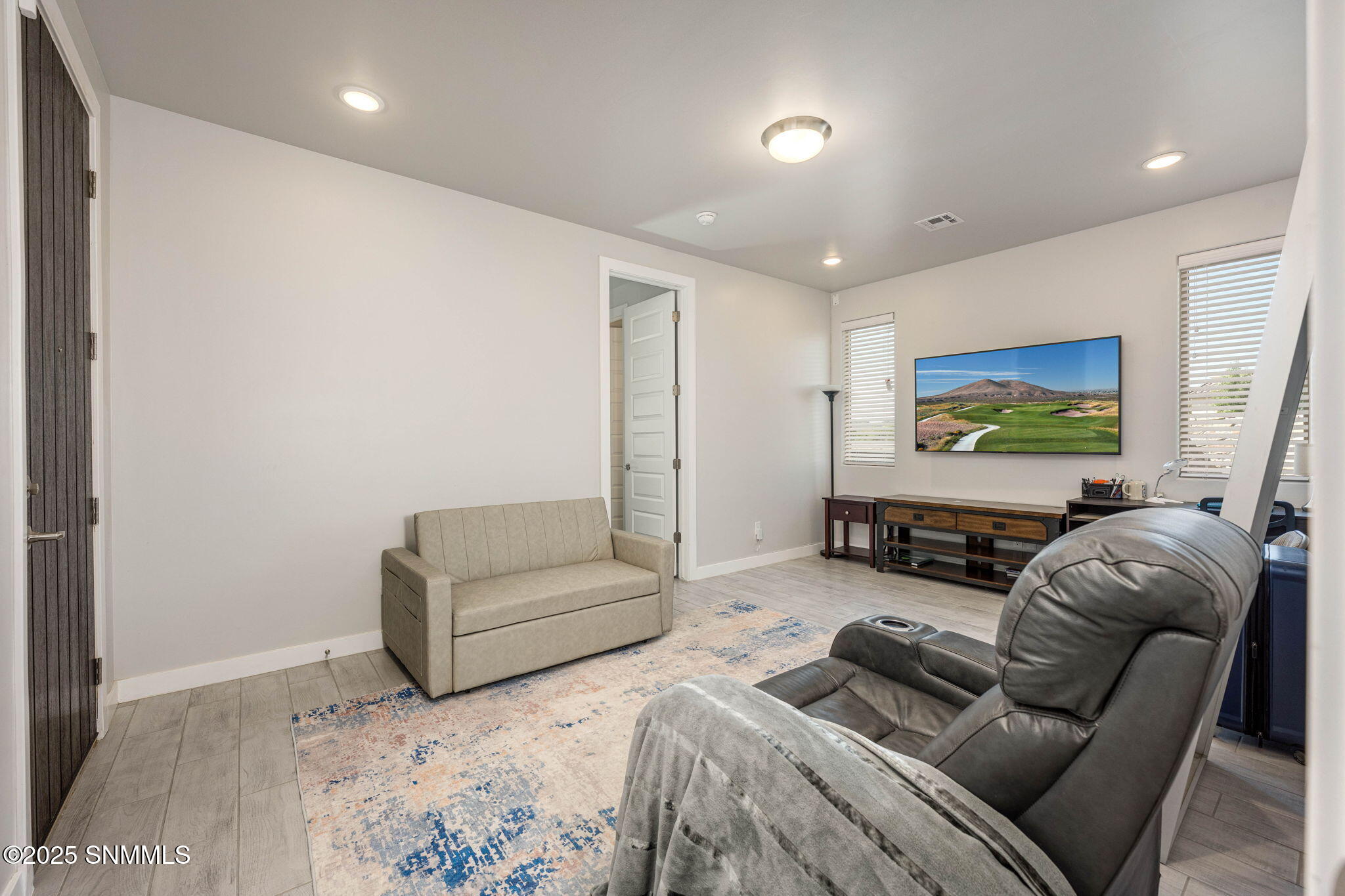 36-web-or-mls-Snappin Homes (EagleVista7