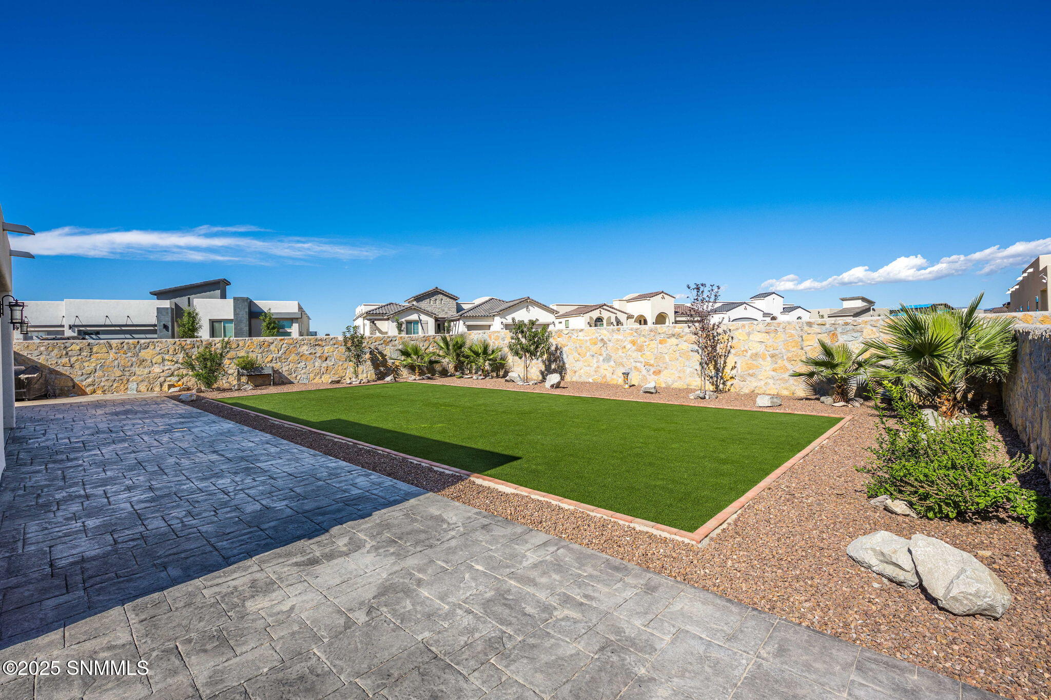 48-web-or-mls-Snappin Homes (EagleVista7