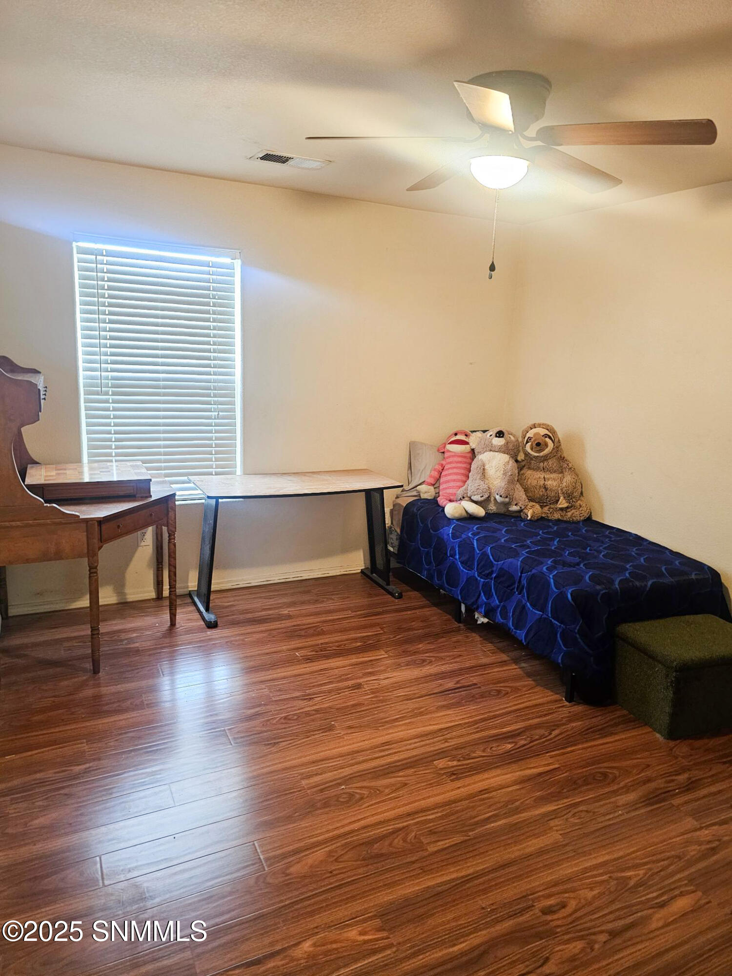 signal-2025-09-27-095609_005