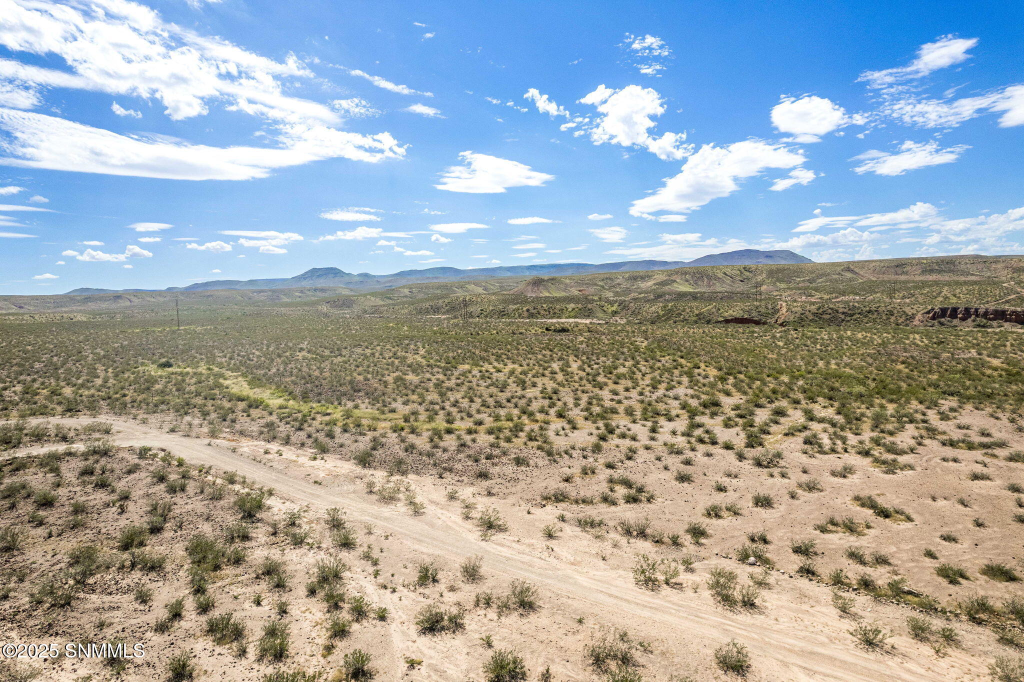 16-web-or-mls-Snappin Homes (TahneeMara_