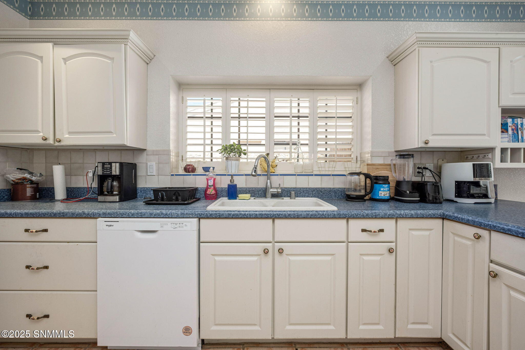 13-web-or-mls-Snappin Homes (MoonShadow5