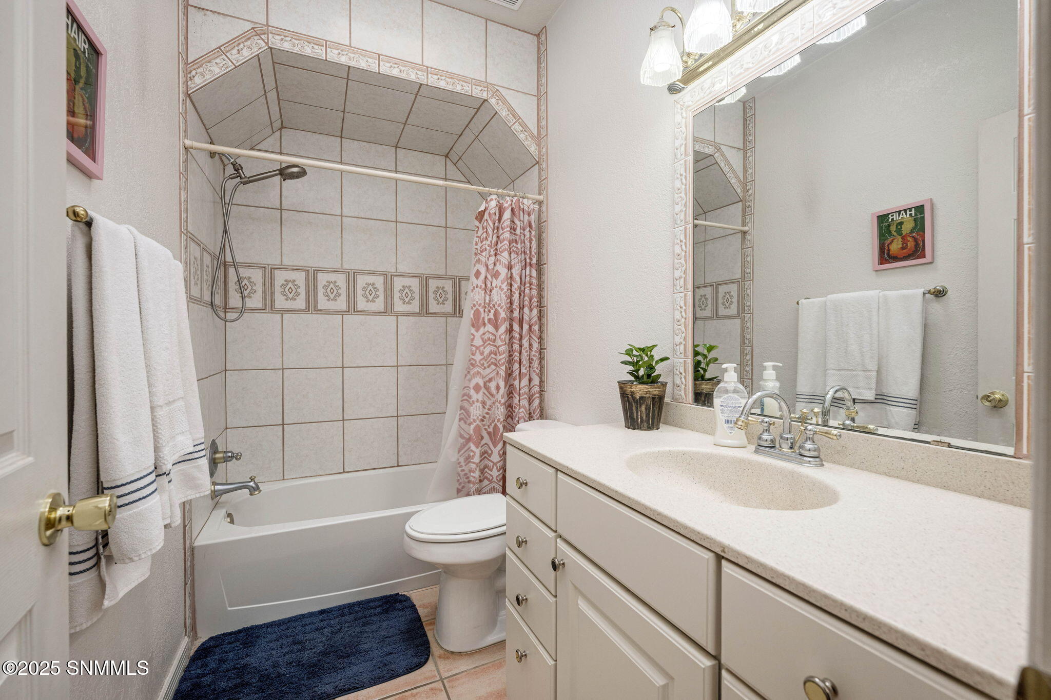 25-web-or-mls-Snappin Homes (MoonShadow5