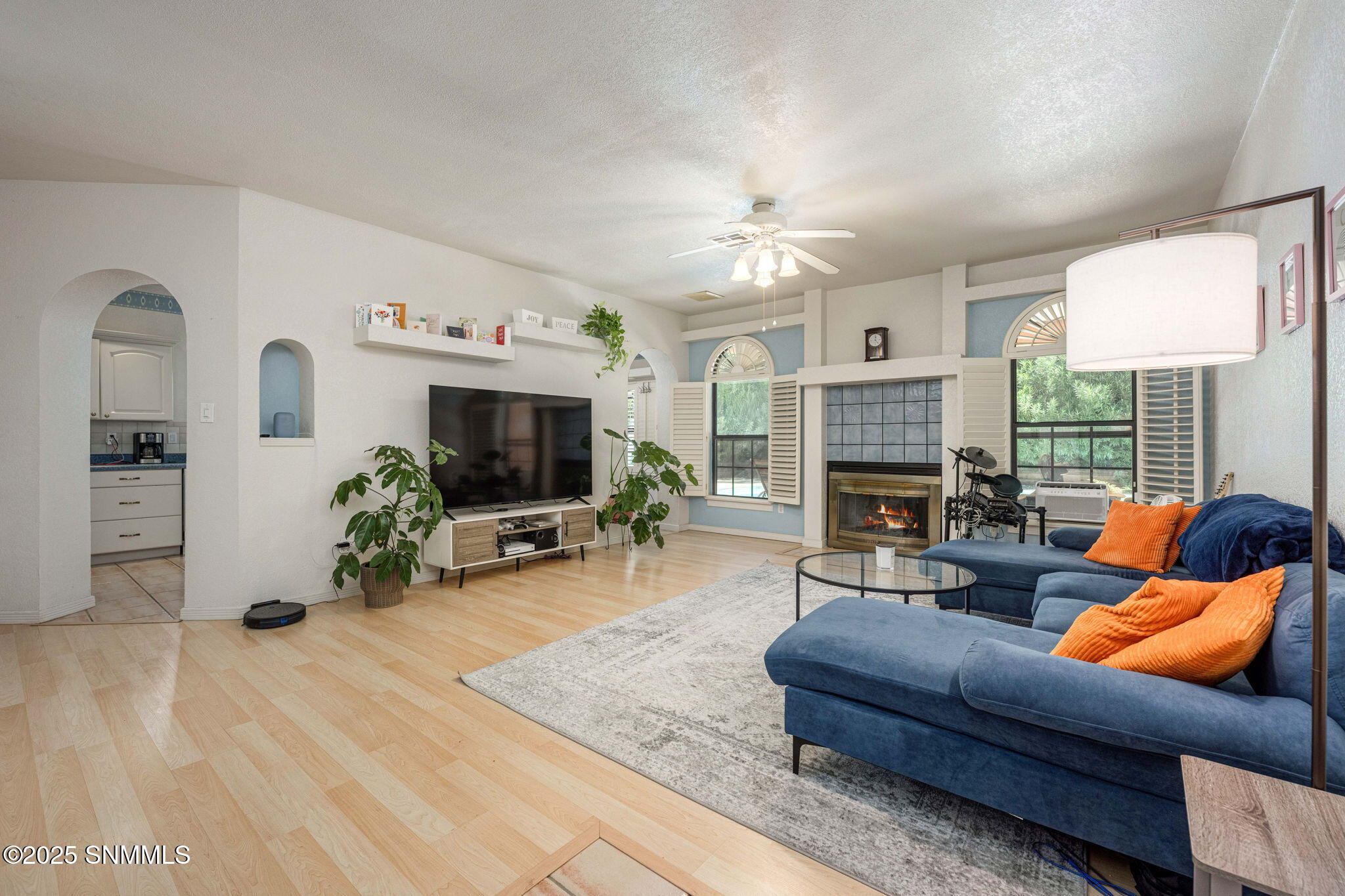 7-web-or-mls-Snappin Homes (MoonShadow50