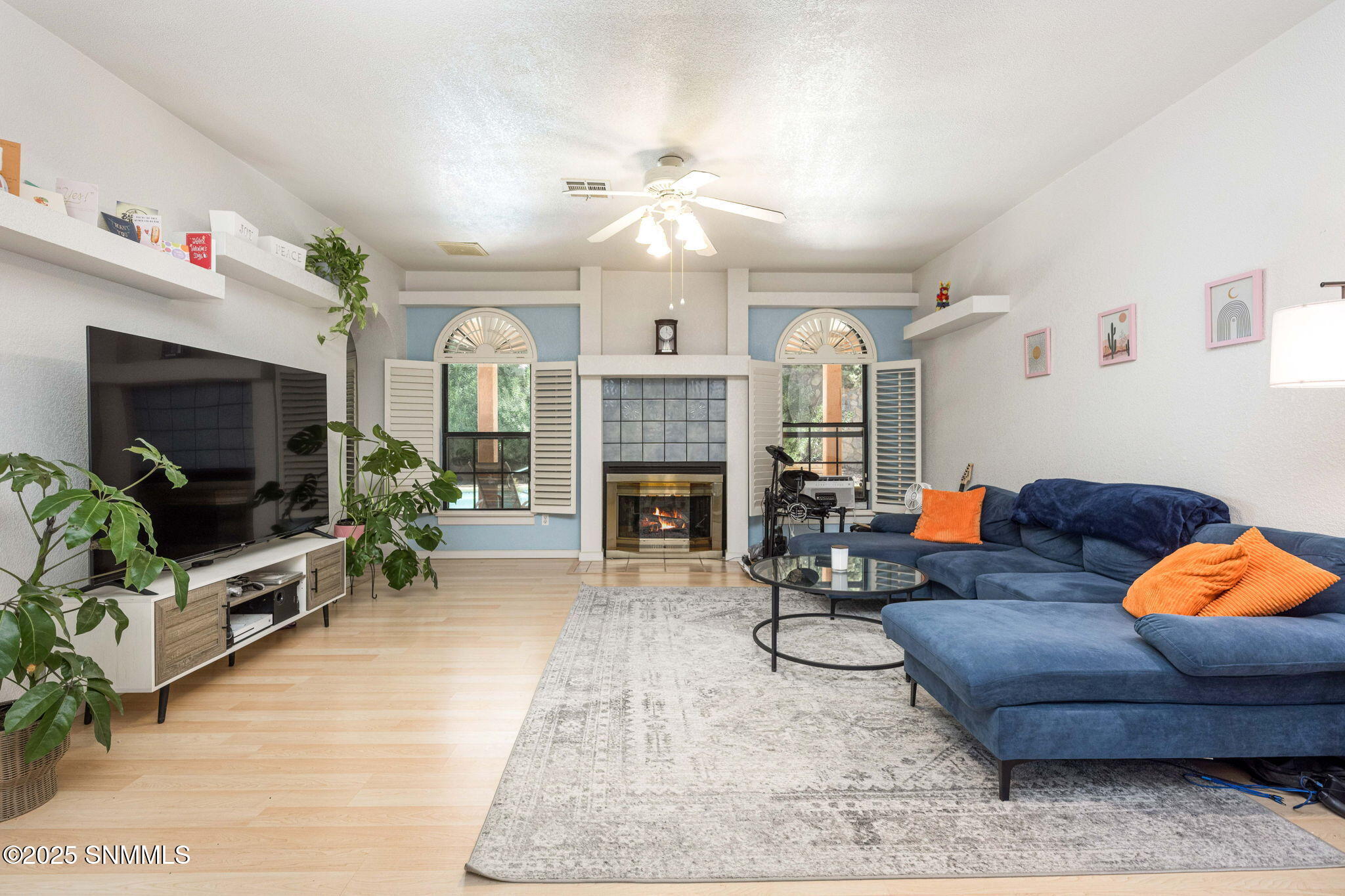 8-web-or-mls-Snappin Homes (MoonShadow50