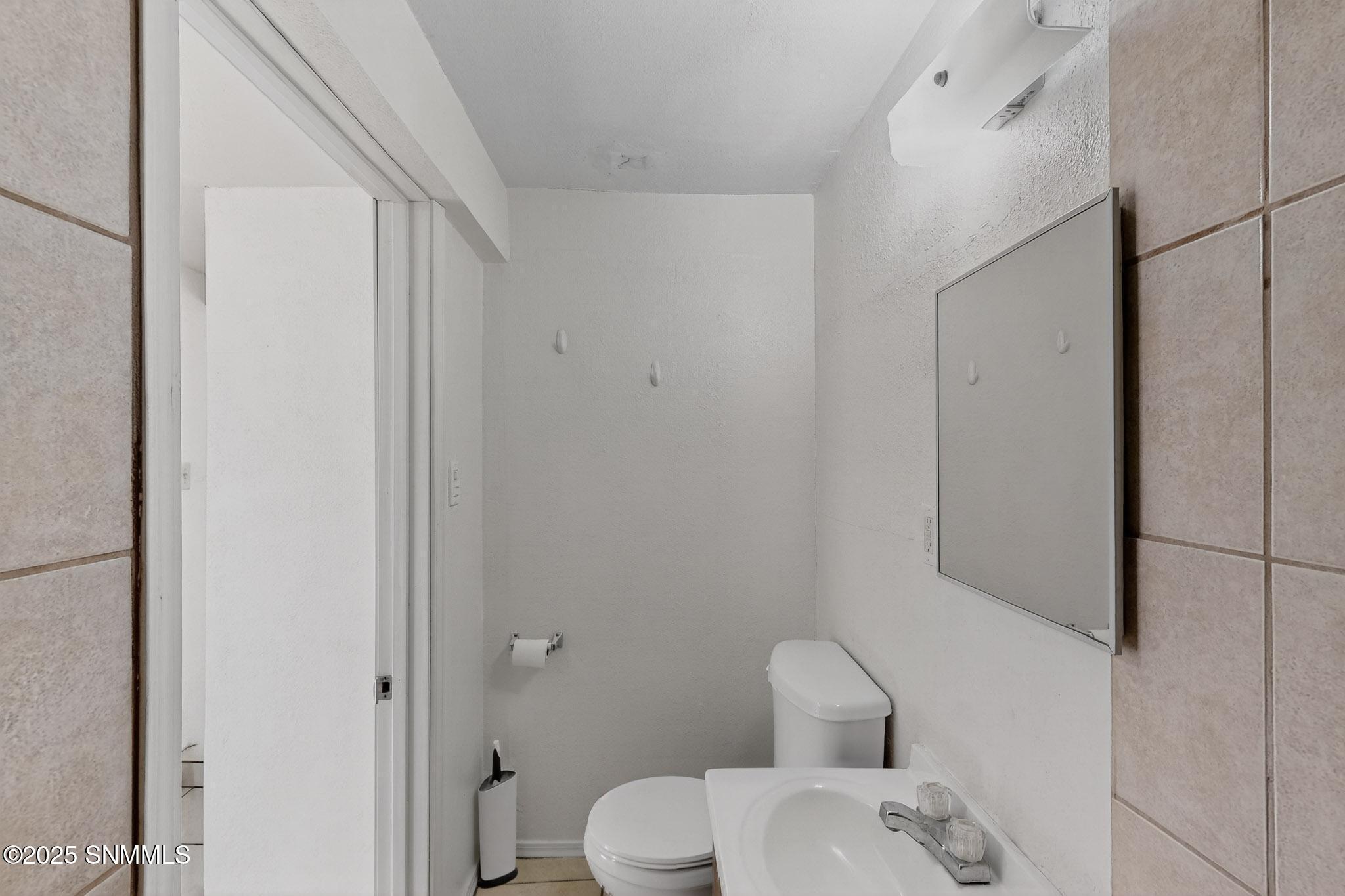 16-012_3D-Casas-1640-E-Idaho-10022025_07