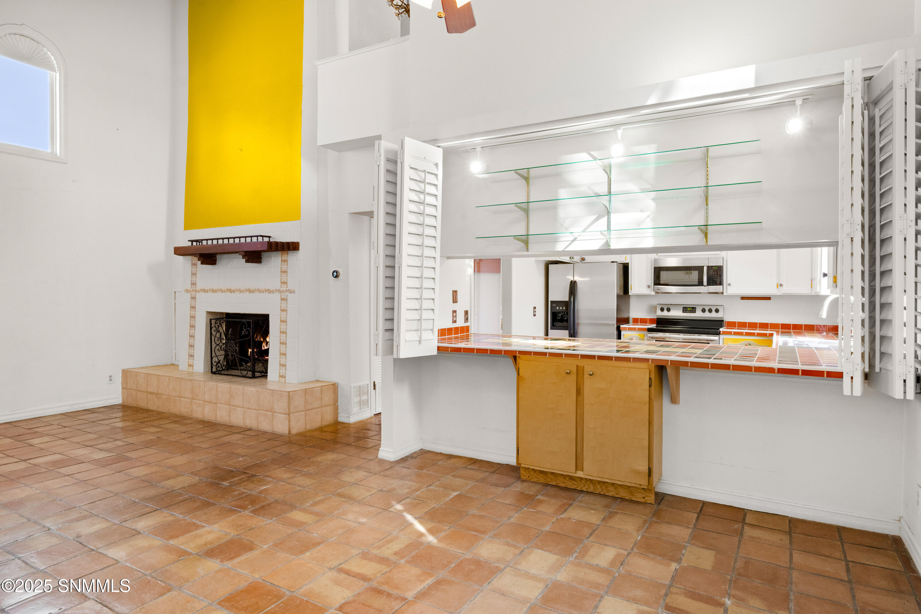 136-Feathermoon-MLS-Camera-Guy-23