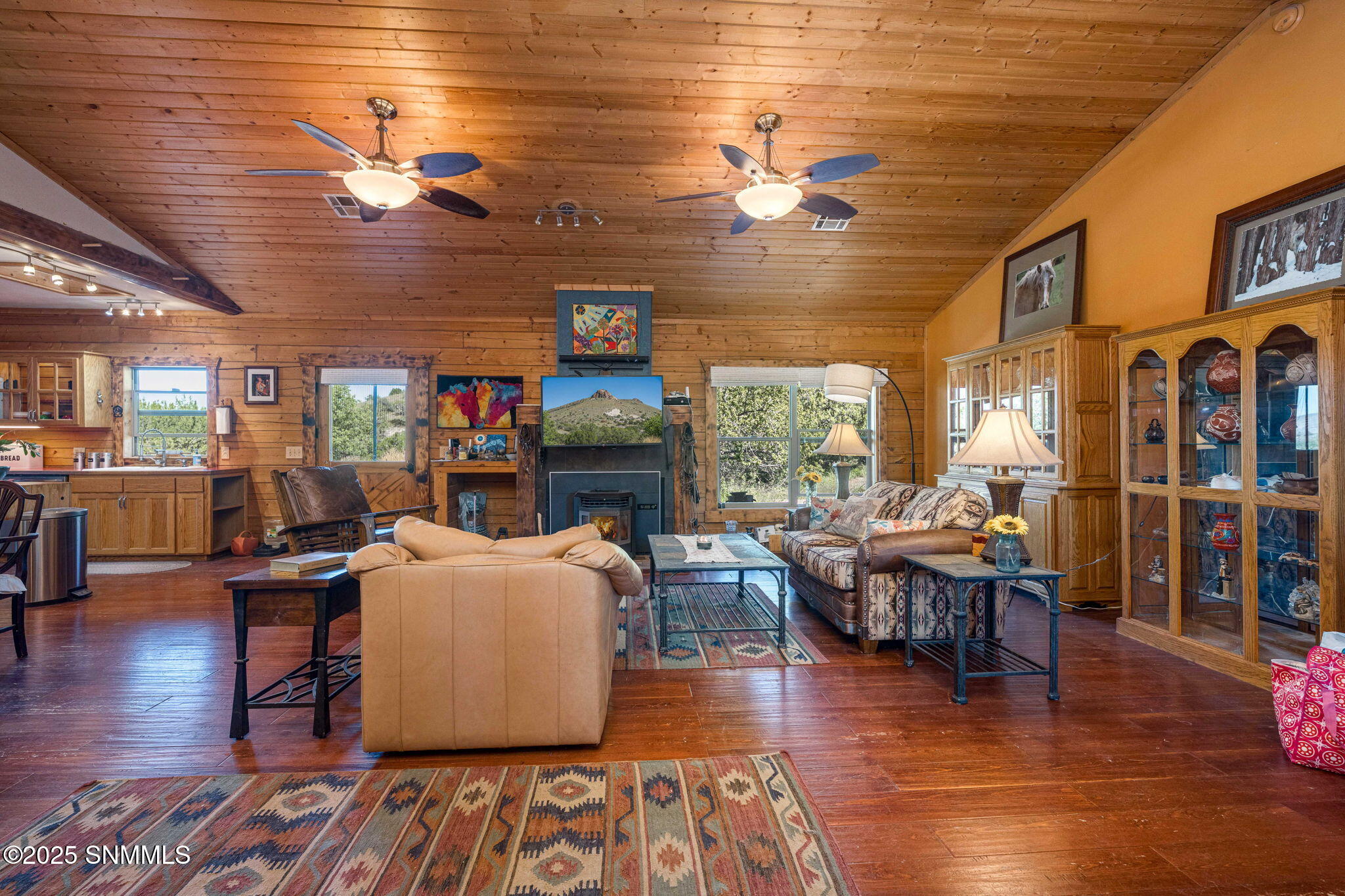 8-web-or-mls-Snappin Homes (Tulpia5)-8