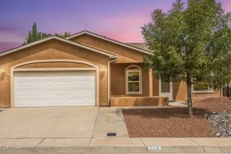 5241 Cats Eye Road, Las Cruces, New Mexico 88012, 3 Bedrooms Bedrooms, ,2 BathroomsBathrooms,Residential,For Sale,Cats Eye,2503179