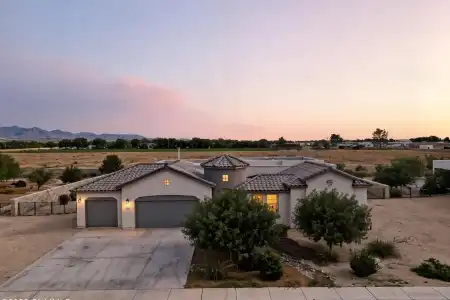 191 Plymouth Rock Road, Las Cruces, New Mexico 88007, 3 Bedrooms Bedrooms, ,2.5 BathroomsBathrooms,Residential,For Sale,Plymouth Rock,2503192