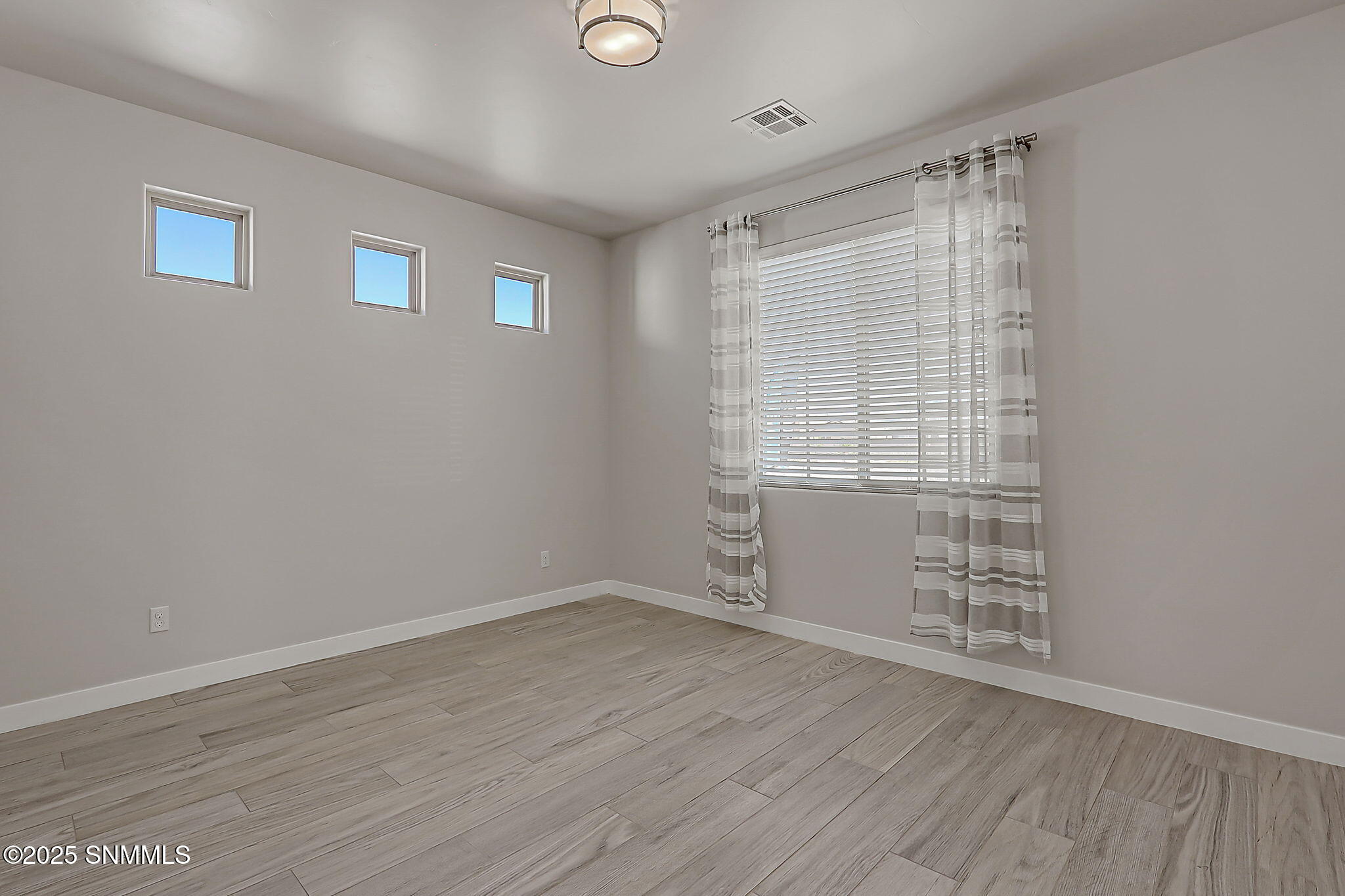 55-web-or-mls-IMG_6003