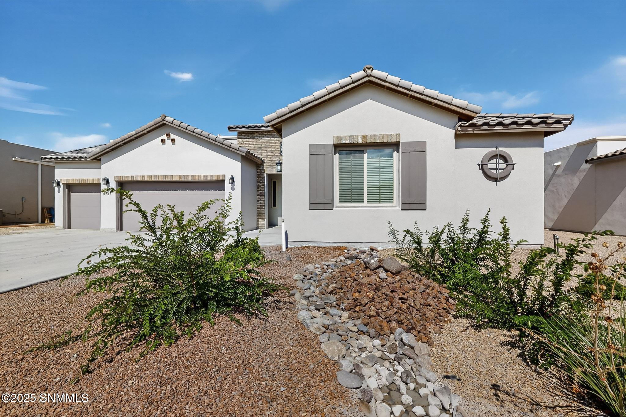 15-3D-Casas-3751-Santa-Julia-Rd-10102025