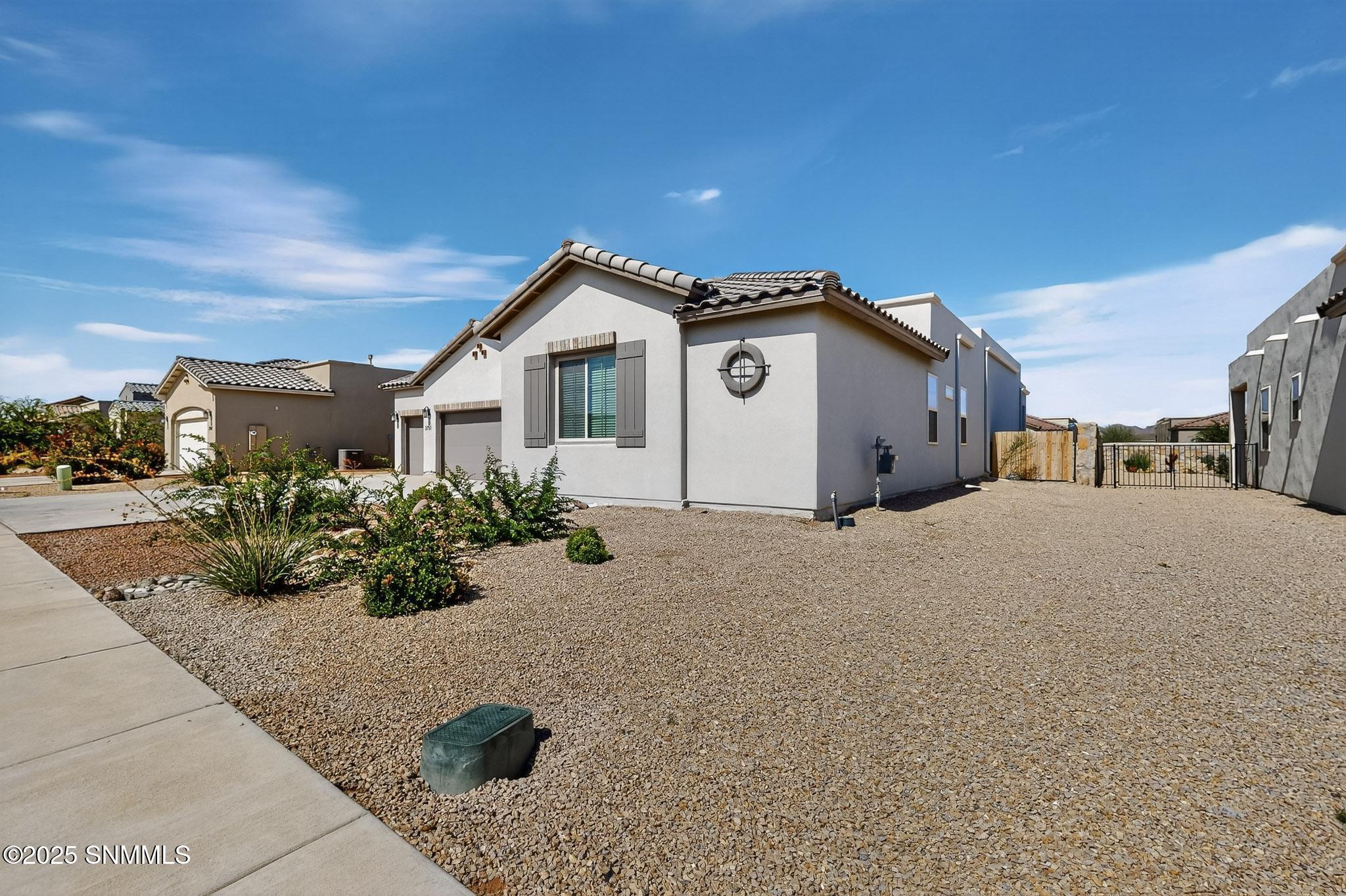 16-3D-Casas-3751-Santa-Julia-Rd-10102025