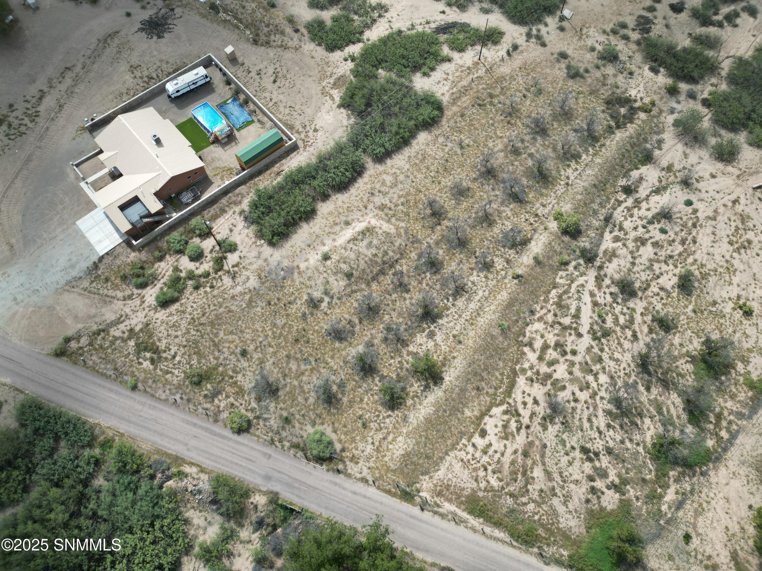 dji_fly_20251013_094048_878_176047464515