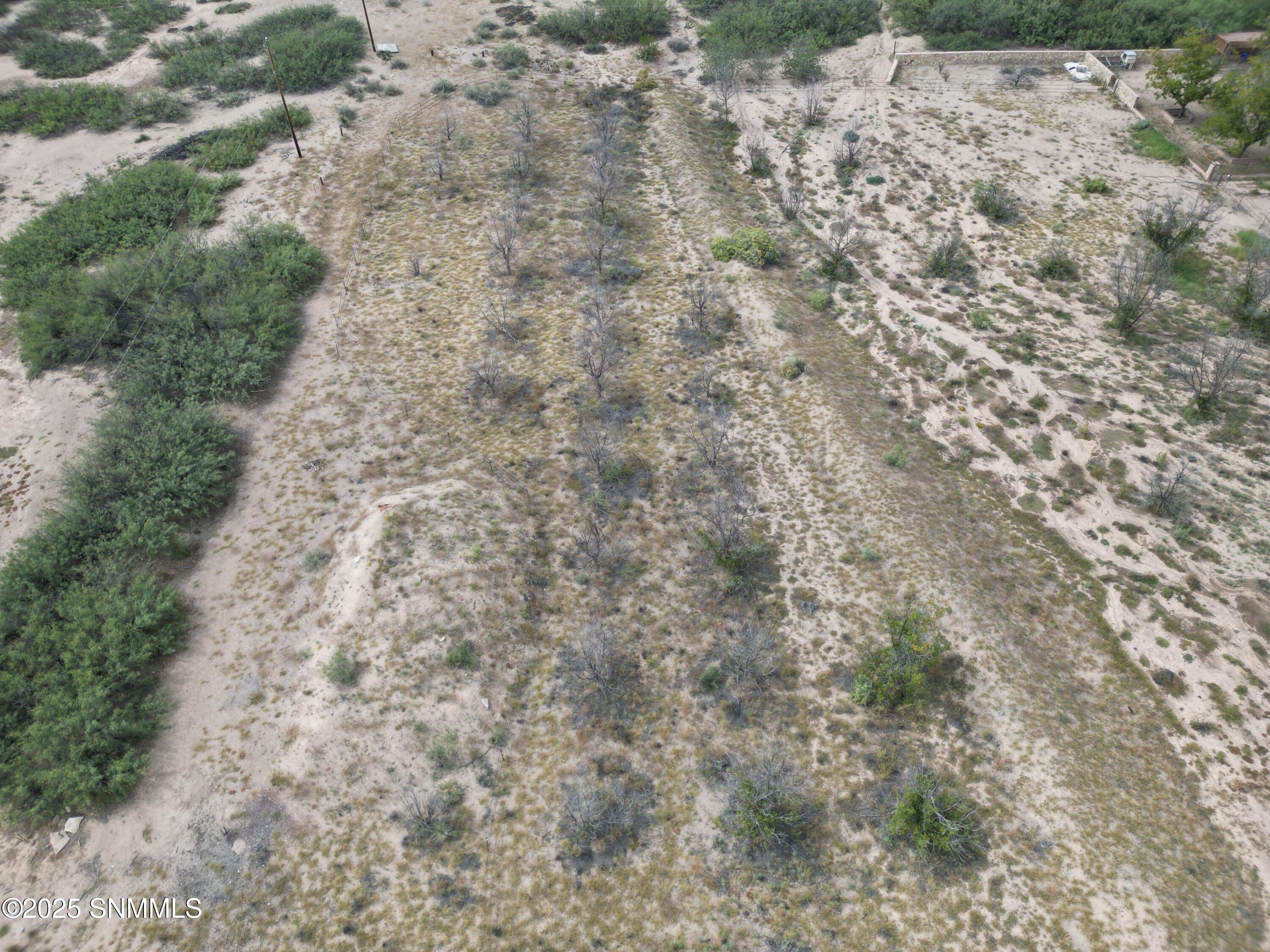 dji_fly_20251013_094010_876_176047464801