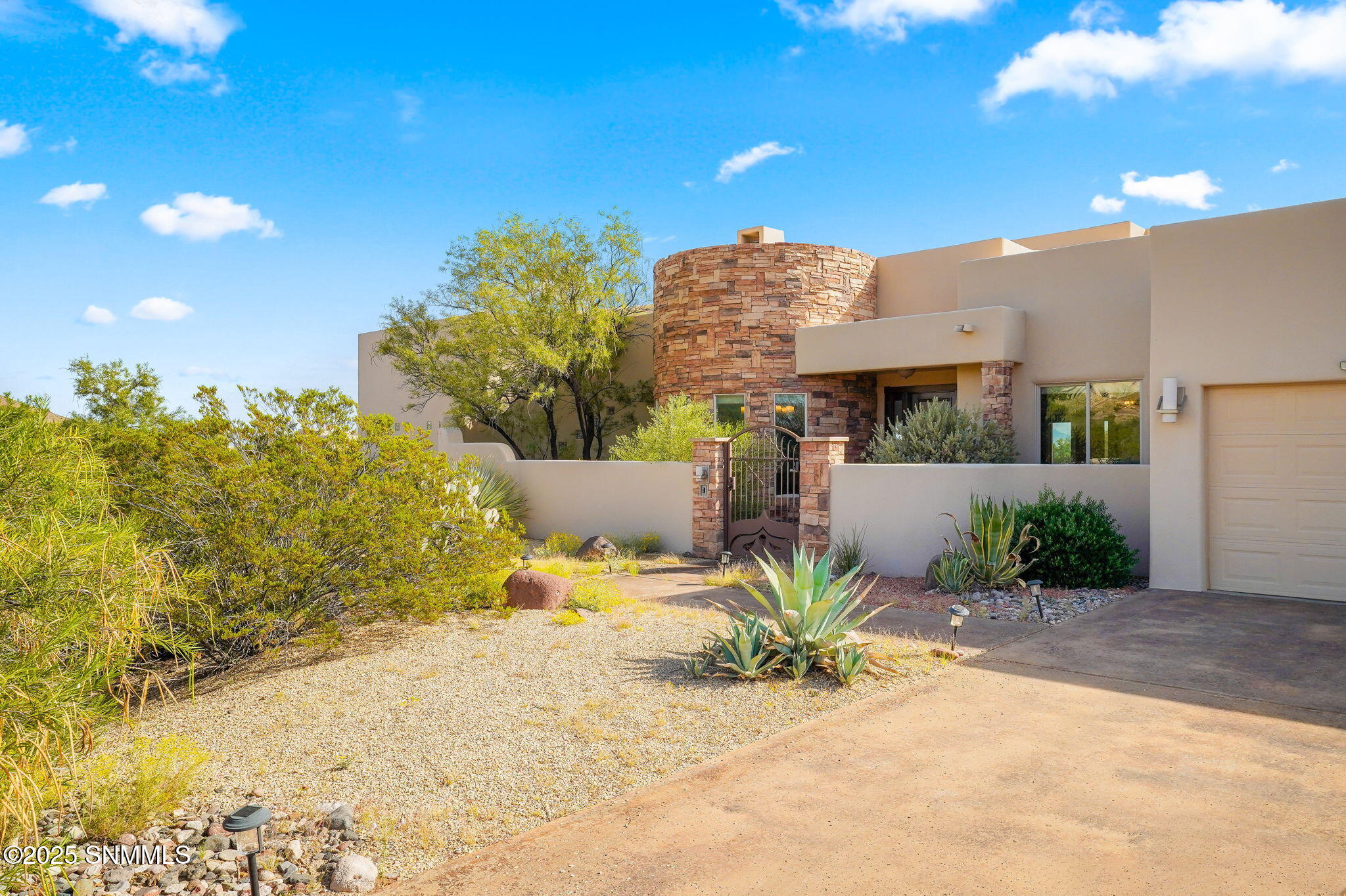 1320 Estancia Real Place-3