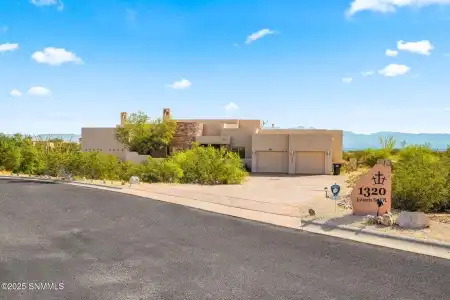 1320 Estancia Real Place, Las Cruces, New Mexico 88007, 3 Bedrooms Bedrooms, ,2.5 BathroomsBathrooms,Residential,For Sale,Estancia Real,2503234