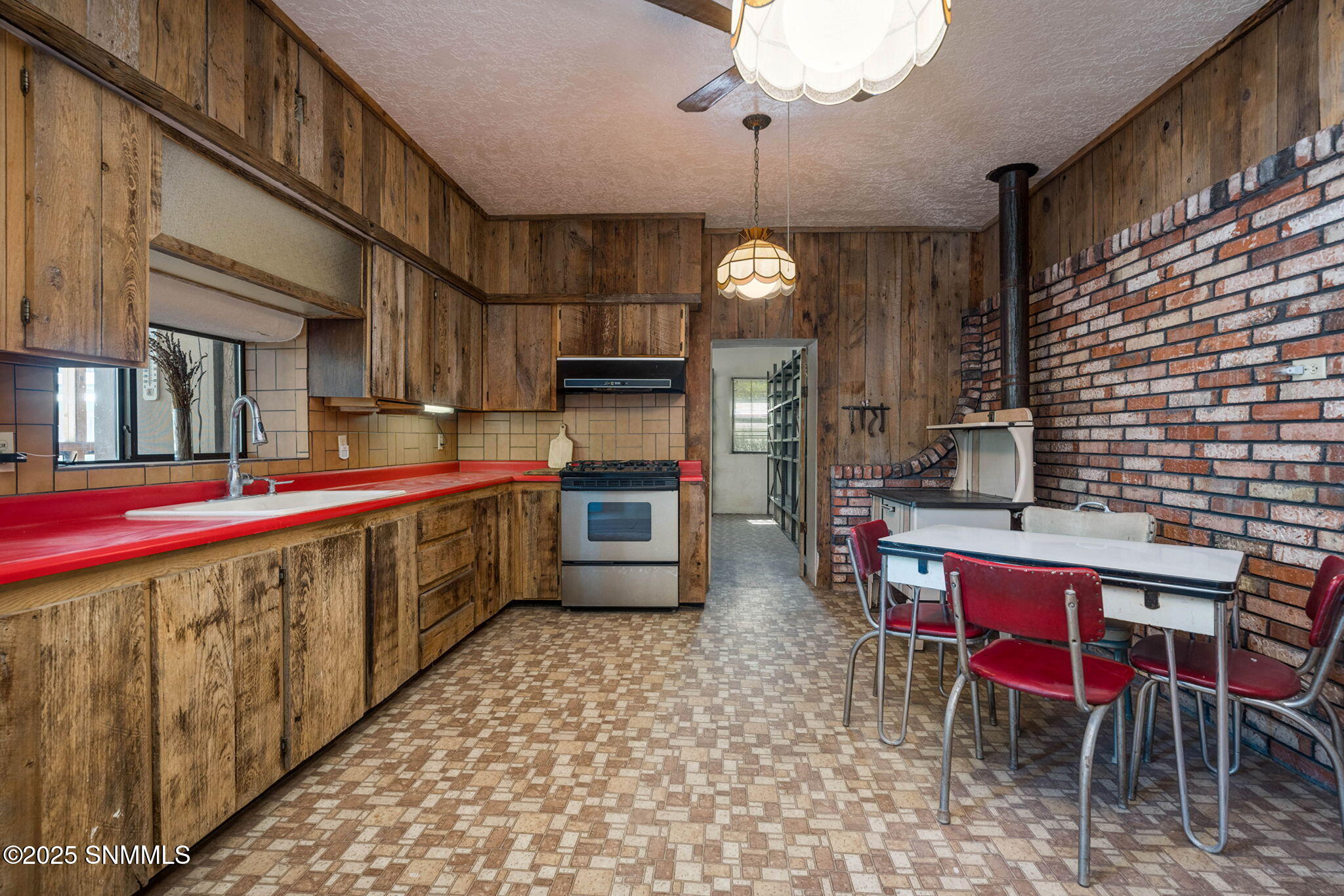 28-web-or-mls-Plaza de Monticello 6-28