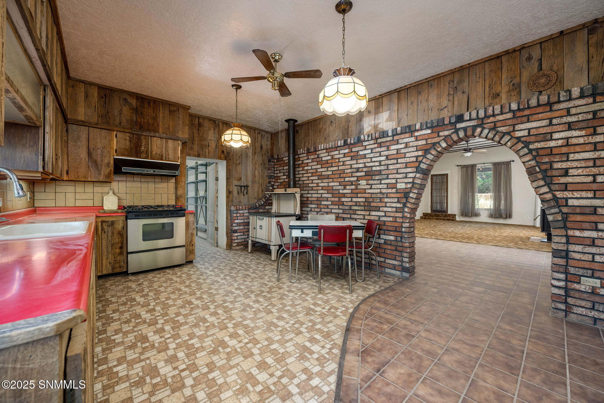 29-web-or-mls-Plaza de Monticello 6-29