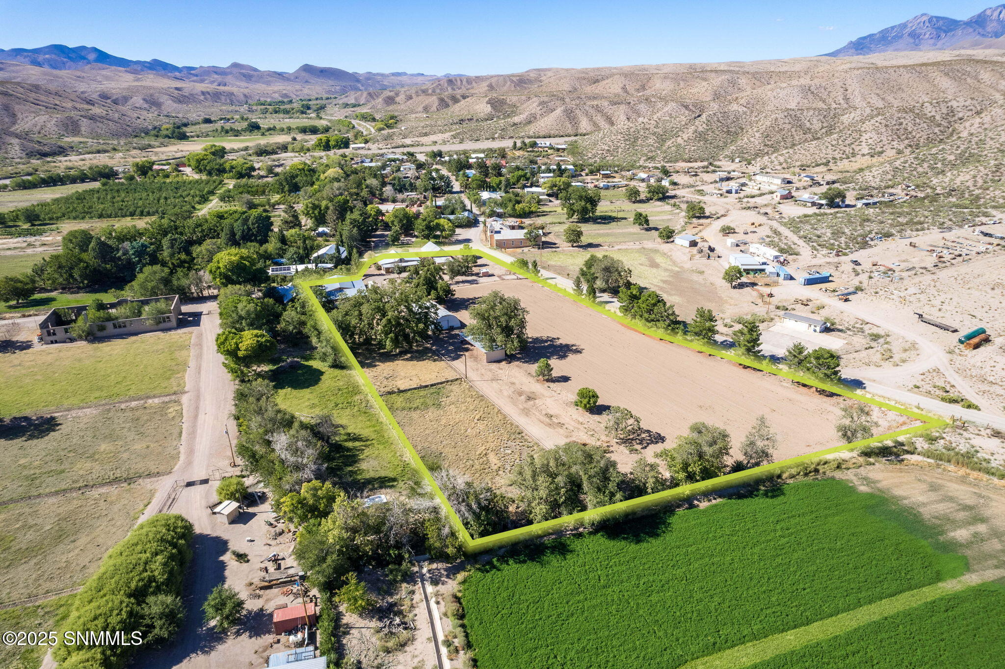 1-web-or-mls-Plaza de Monticello 6-1