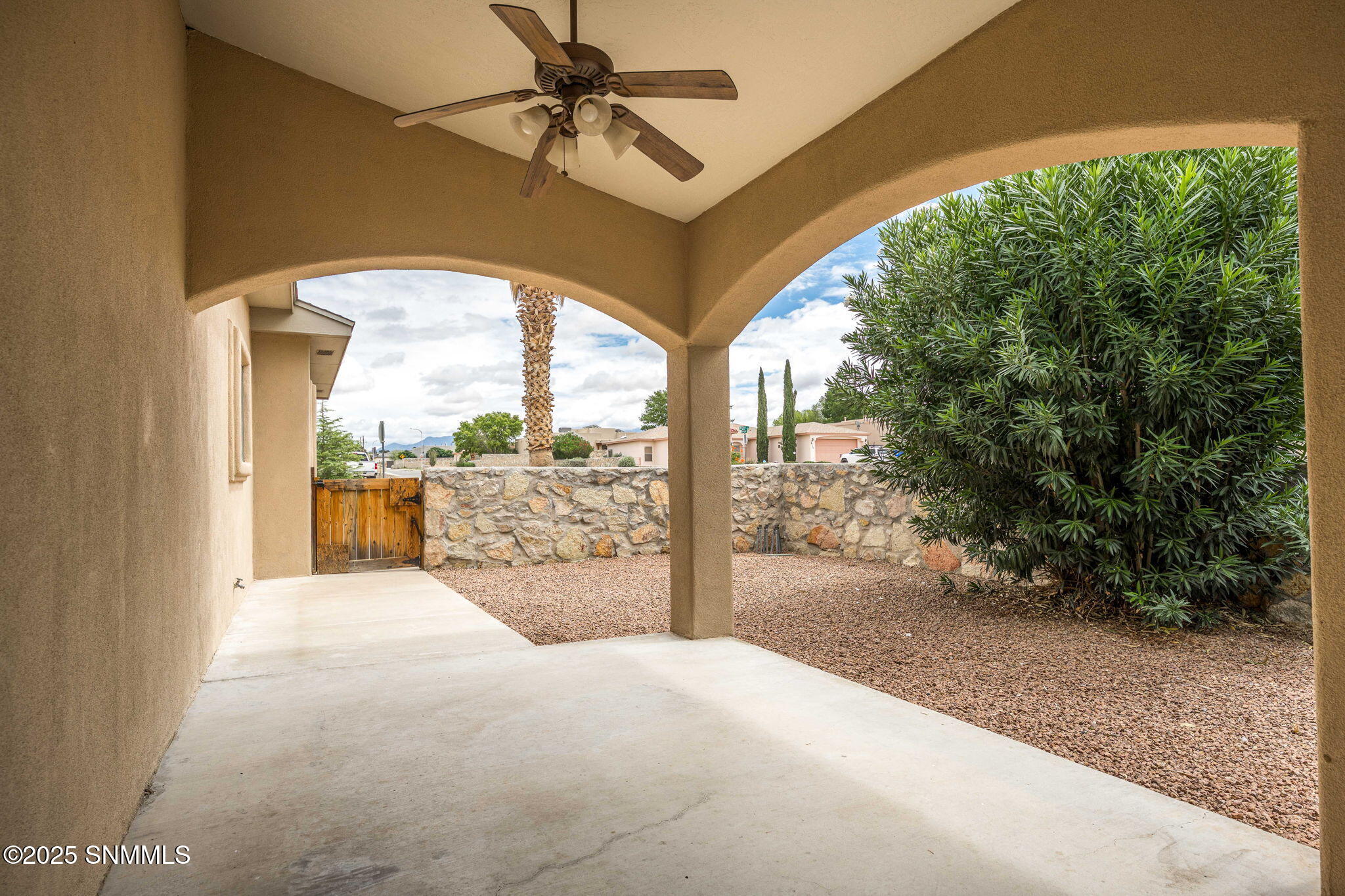 34_Arrowhead_Mojave_PattyOlson_Covered S