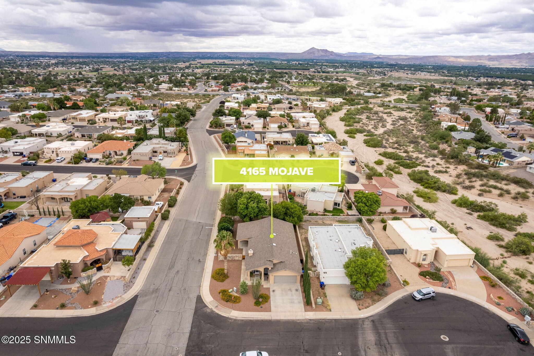 42_Arrowhead_Mojave_PattyOlson_Corner Lo