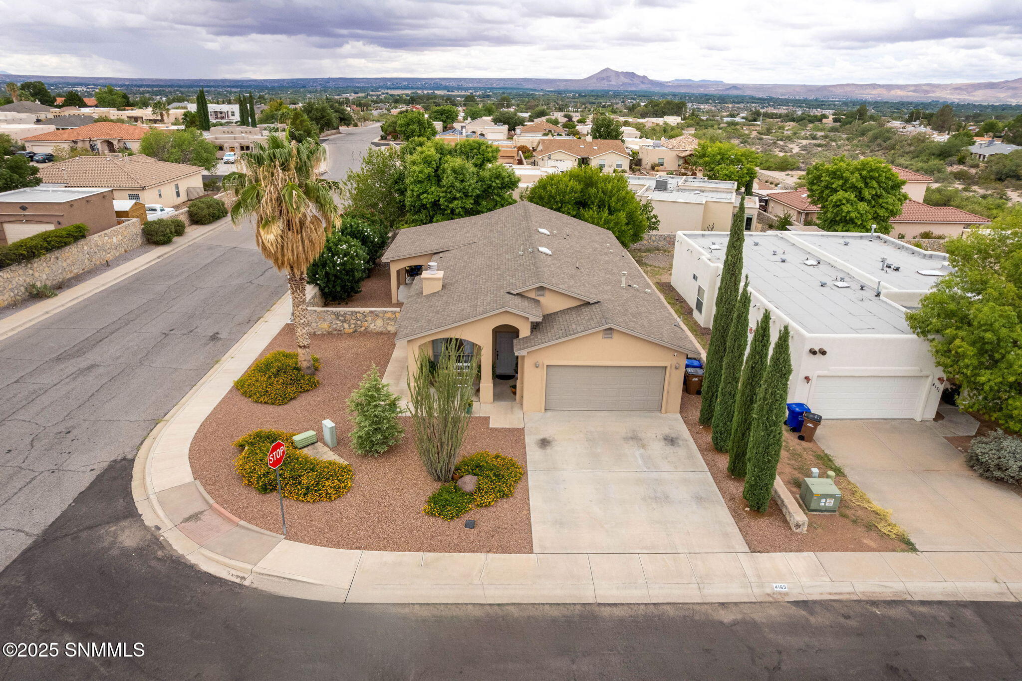 50_Arrowhead_Mojave_PattyOlson_Corner Ho