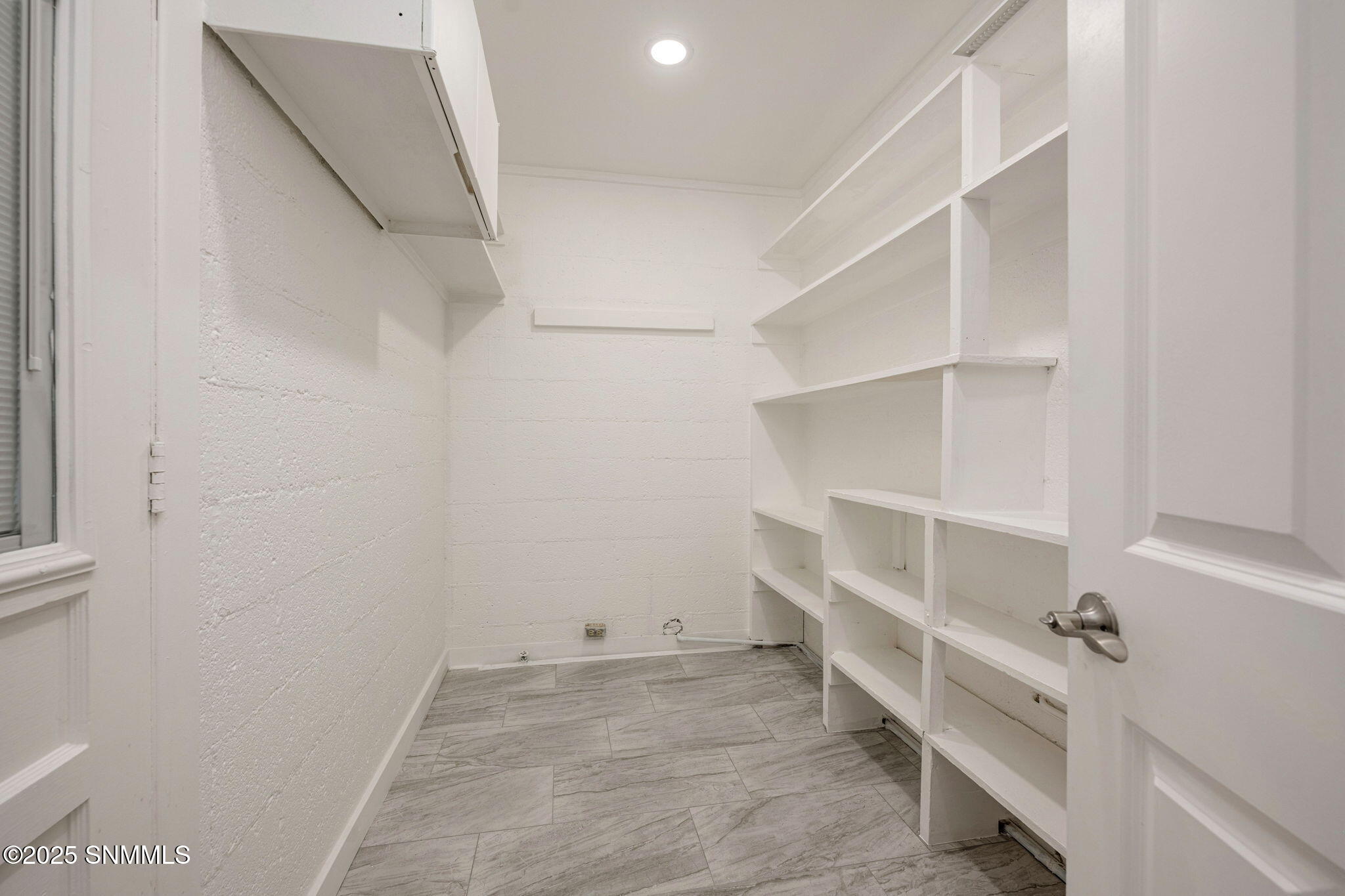 17-web-or-mls-Snappin Homes (Walden1755)