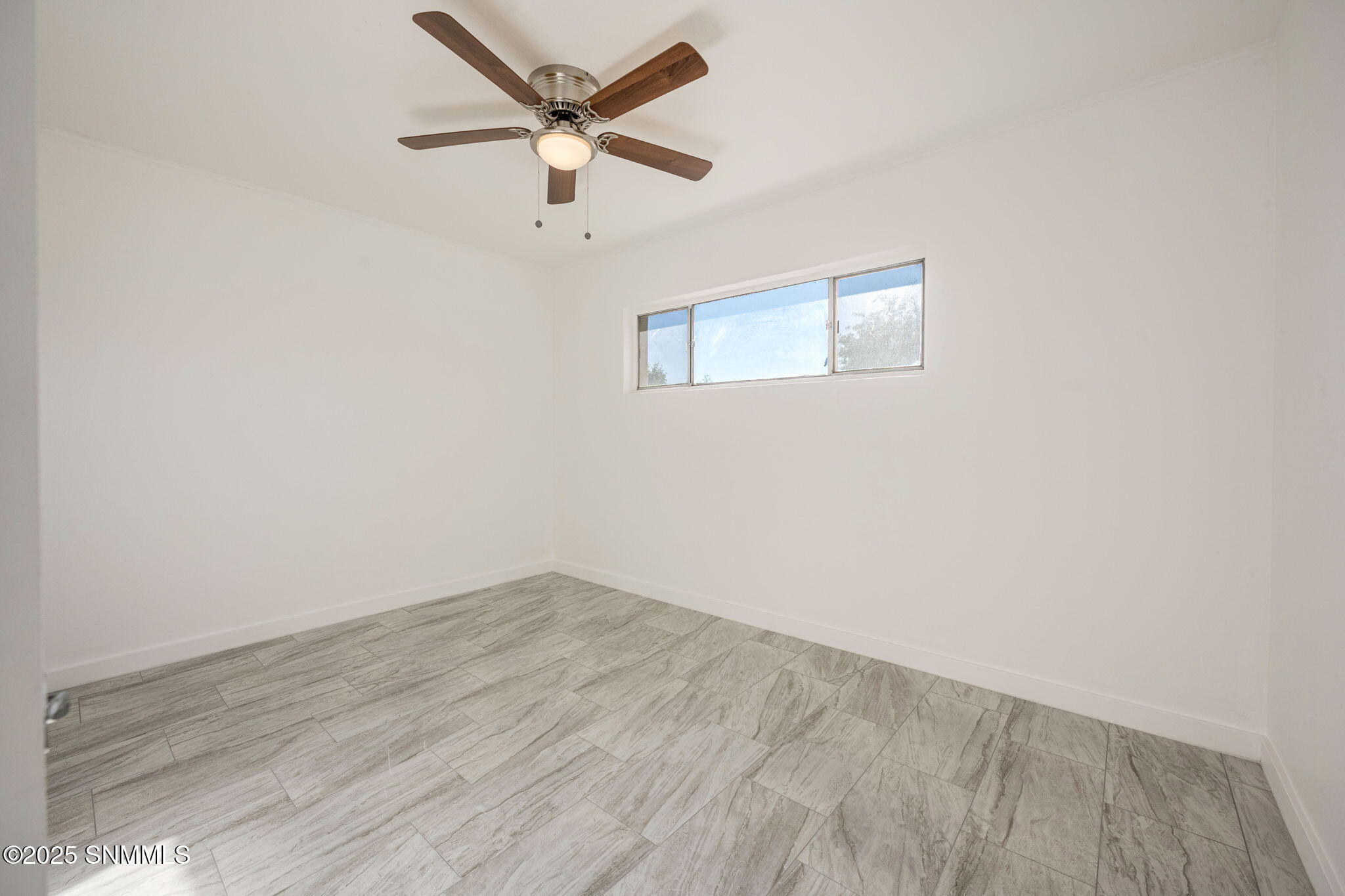 23-web-or-mls-Snappin Homes (Walden1755)