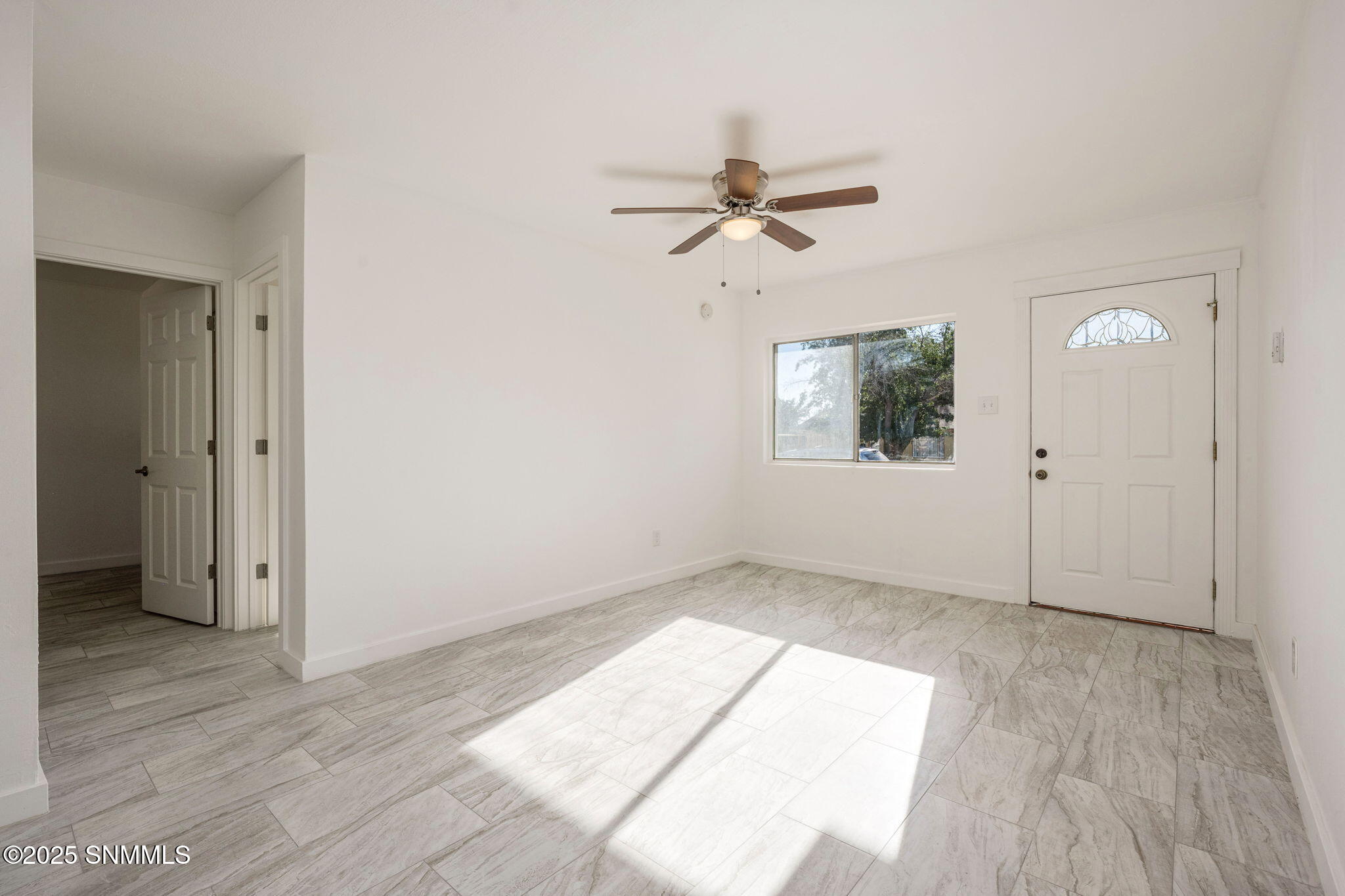 6-web-or-mls-Snappin Homes (Walden1755)-