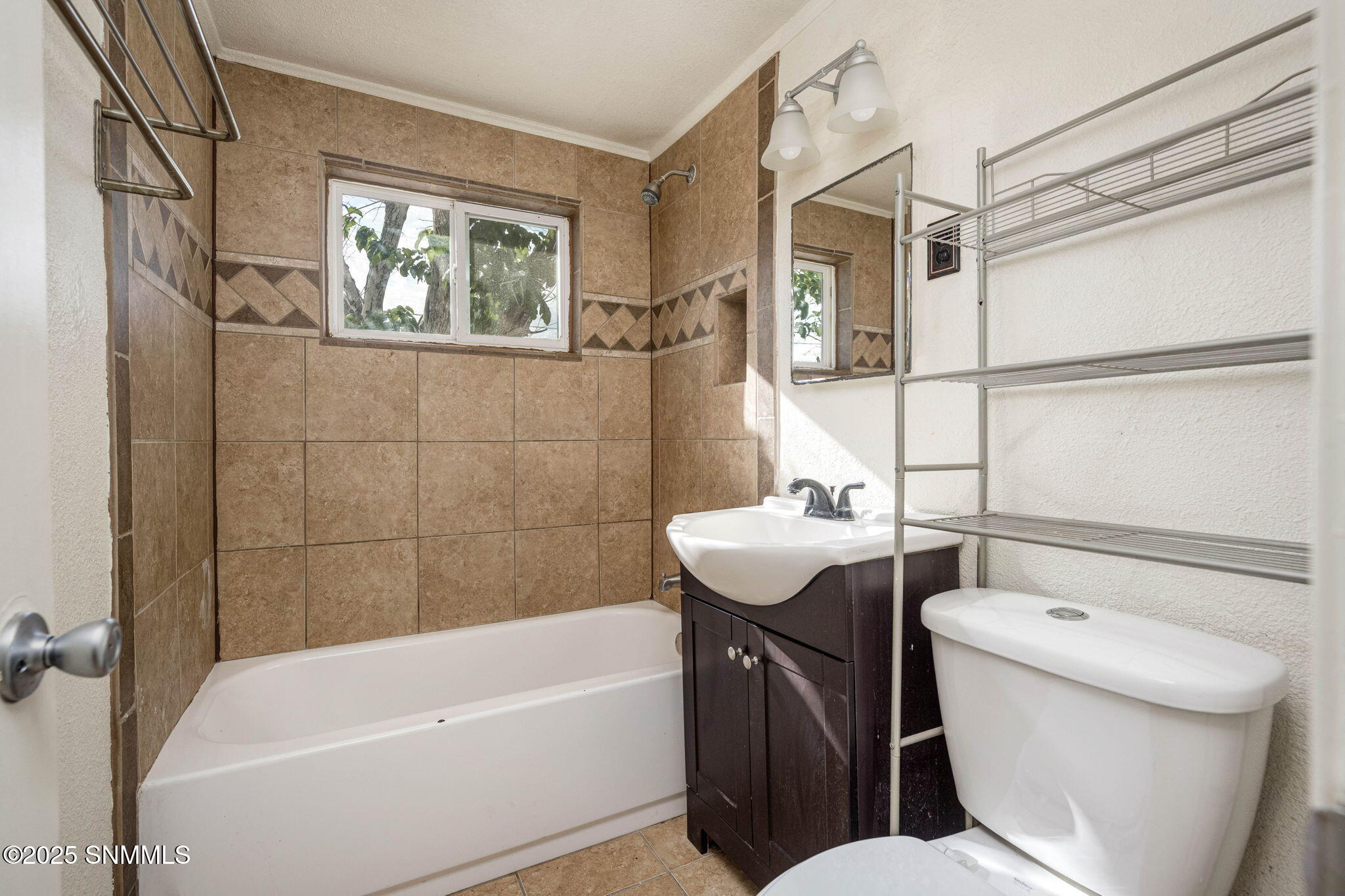 19-web-or-mls-Snappin Homes (Thomas1424)