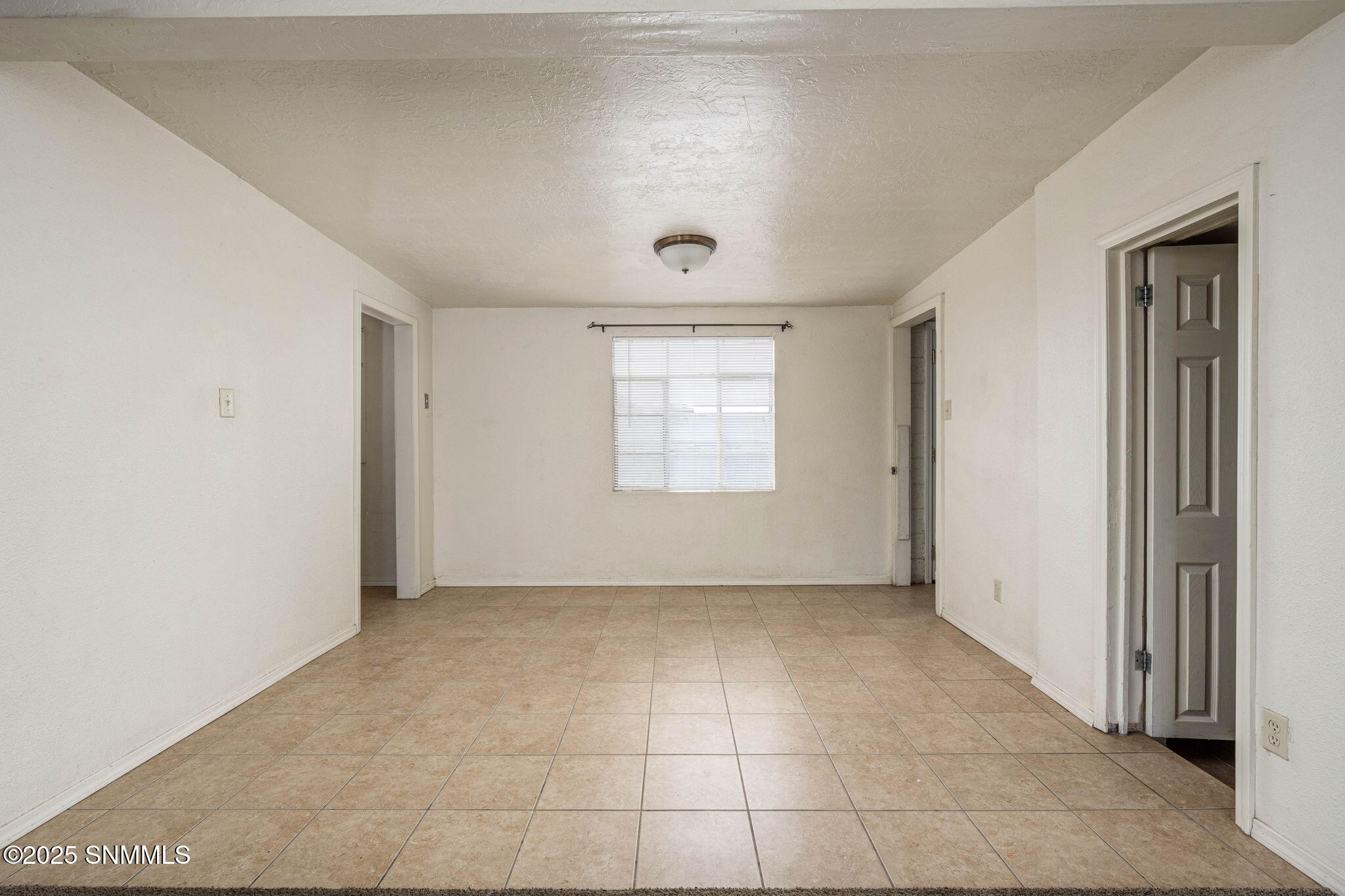 8-web-or-mls-Snappin Homes (Thomas1424)-