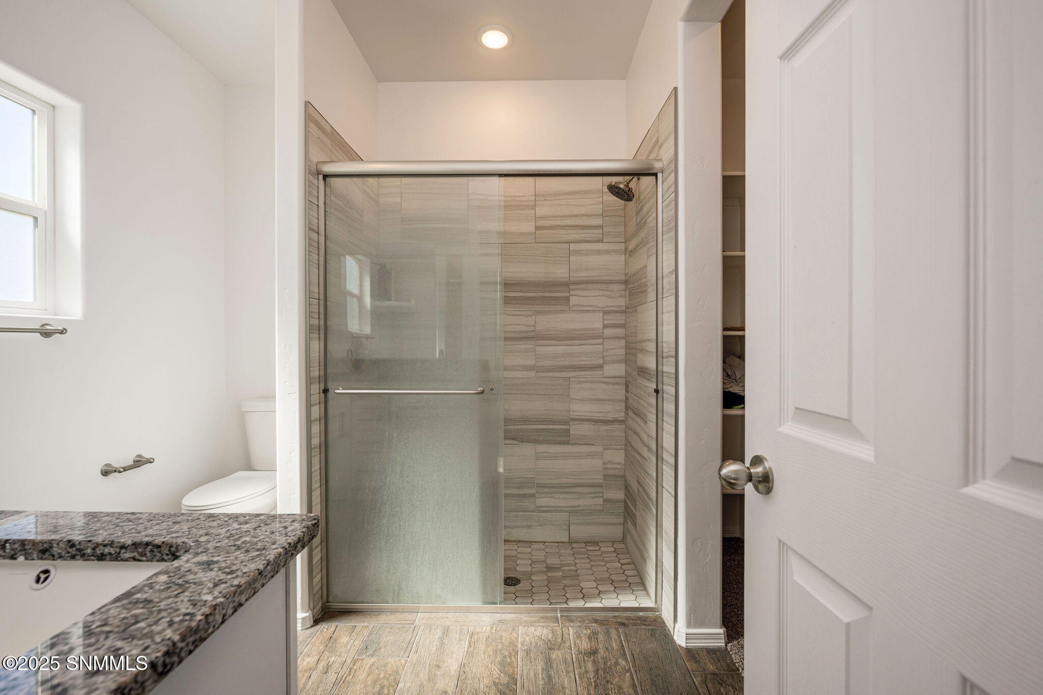 large-019a11b4-bc40-70d1-8e87-f7e75a6a3c