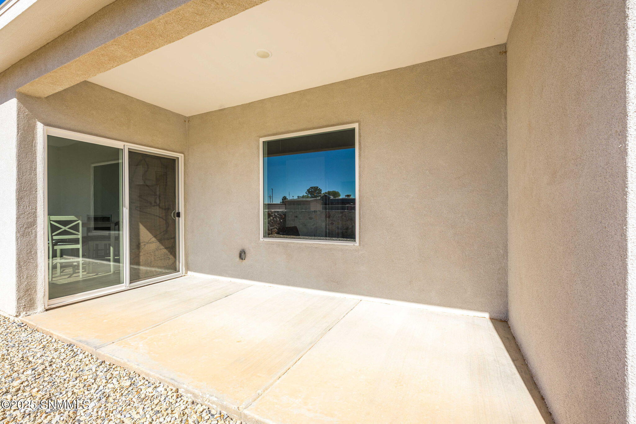 large-019a11b4-bfc6-70cc-bd8b-41652228bc