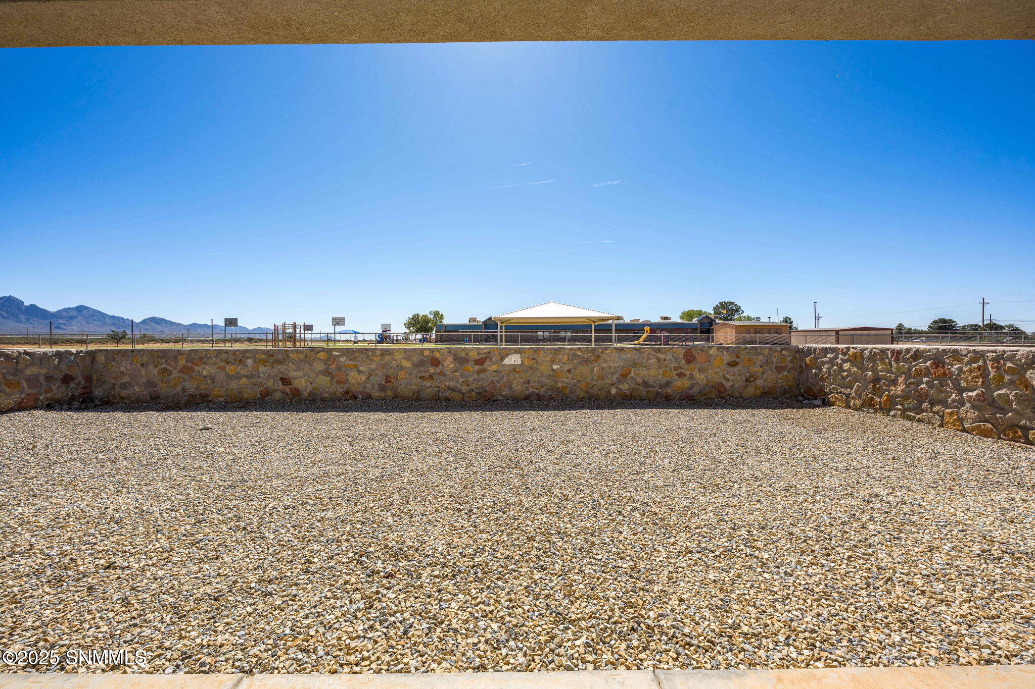 large-019a11b4-c04c-720f-a0a0-a32e5c923b