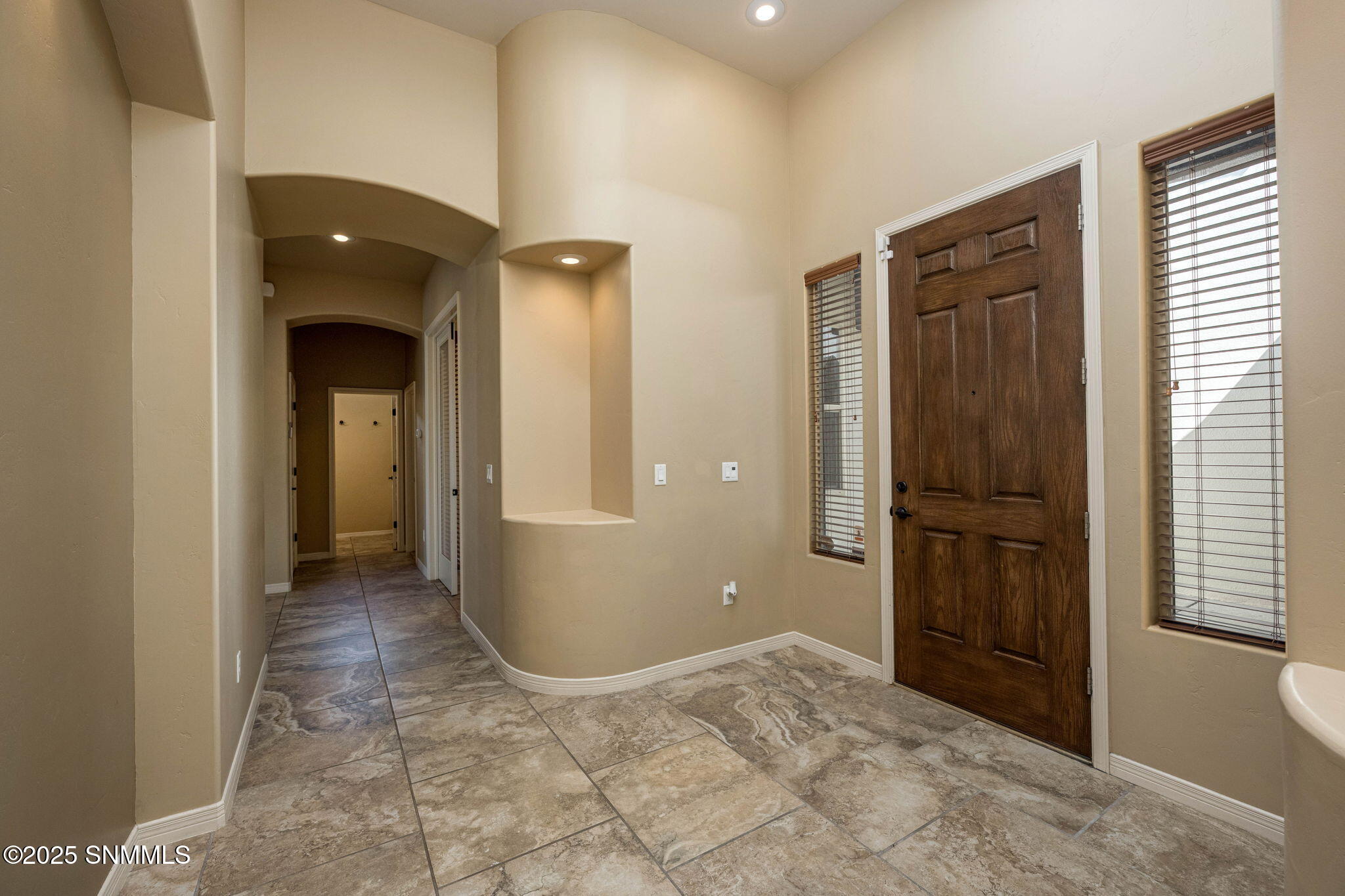 12-web-or-mls-Snappin Homes (Miramar4481