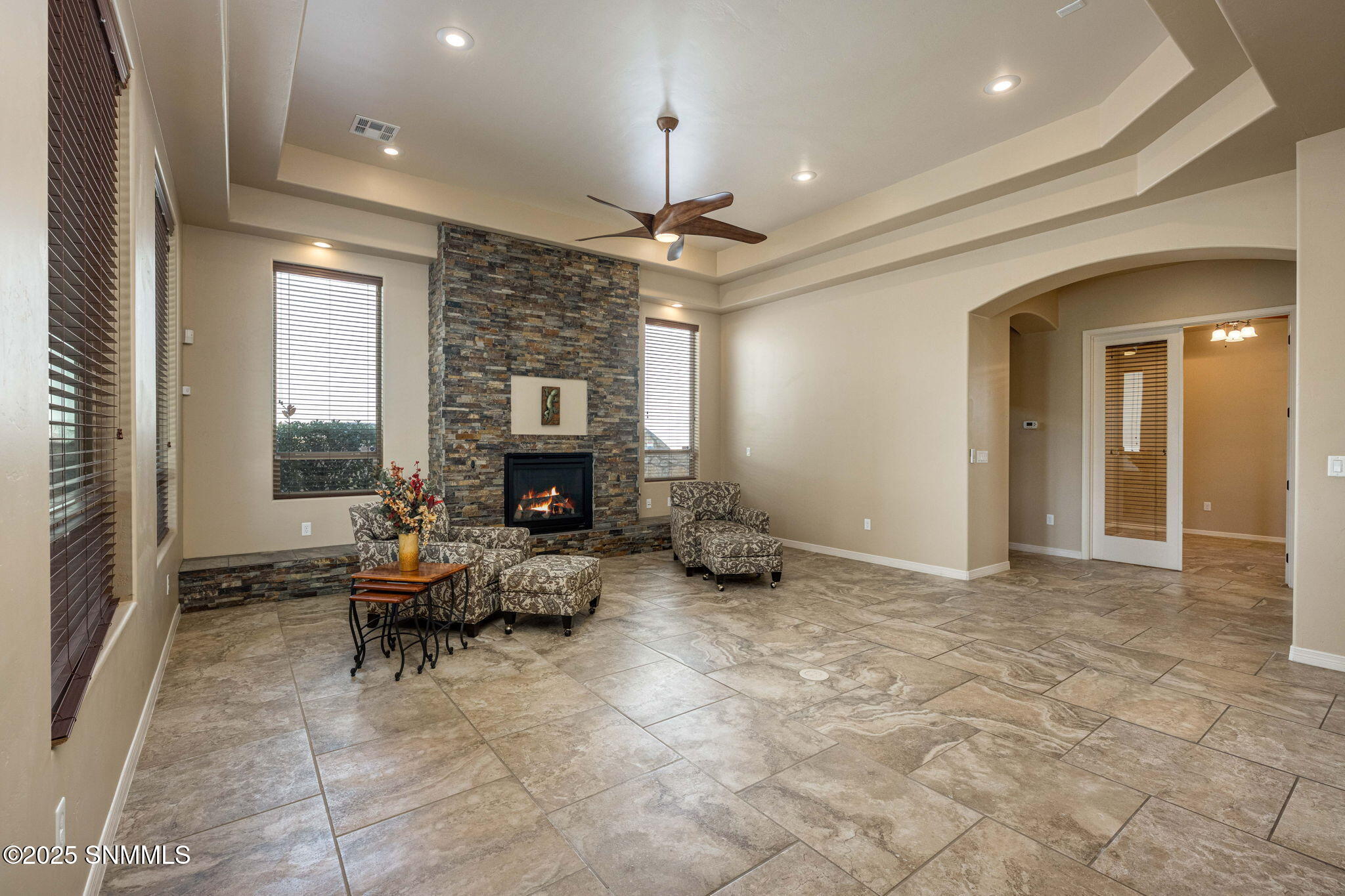 15-web-or-mls-Snappin Homes (Miramar4481