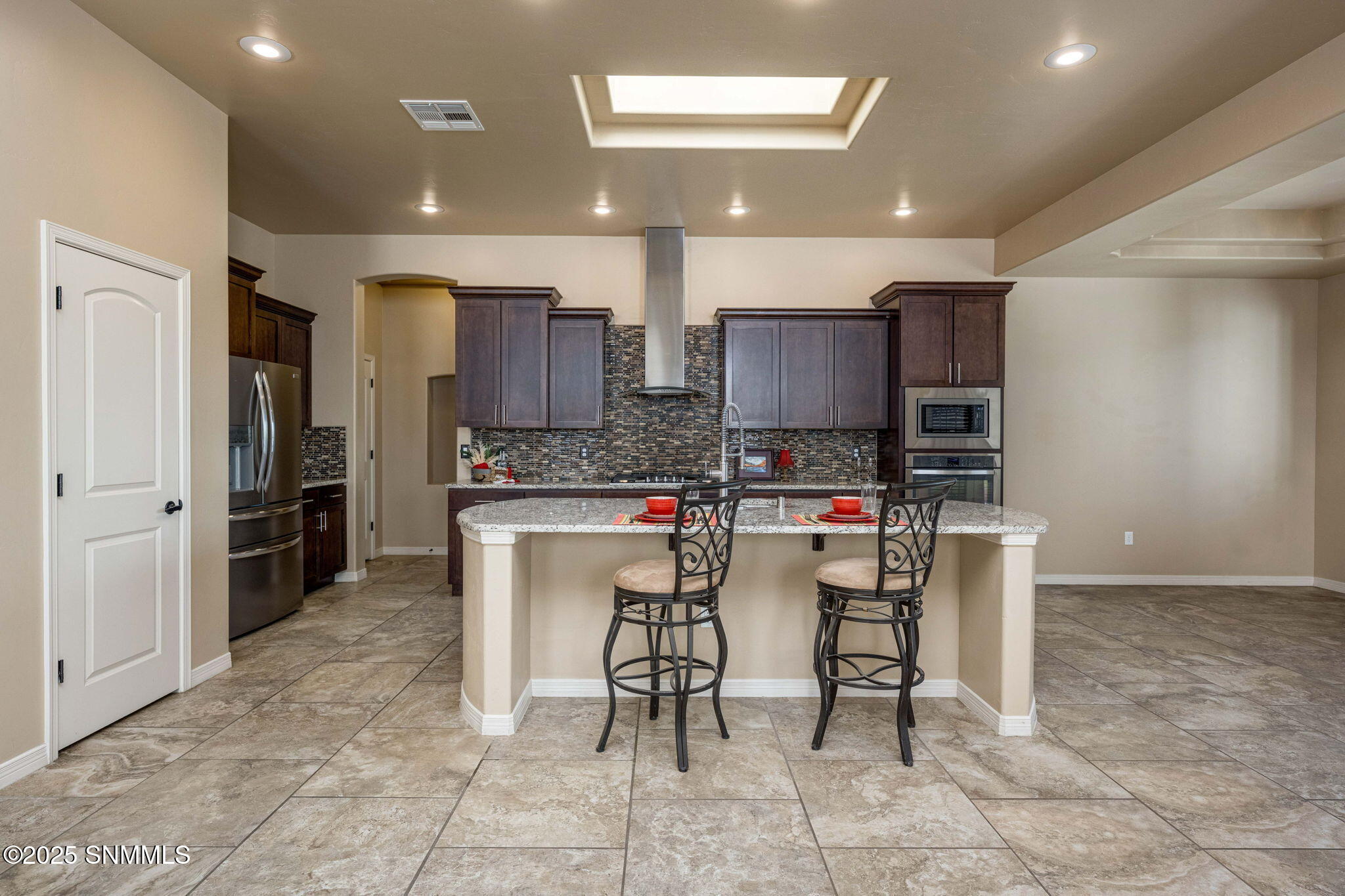 16-web-or-mls-Snappin Homes (Miramar4481