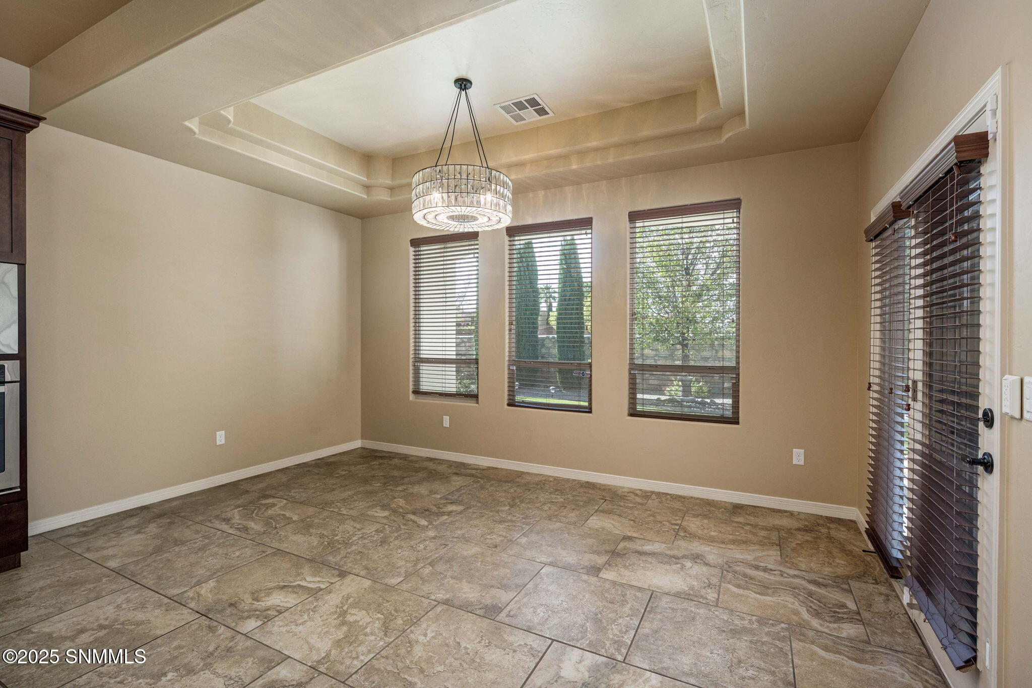 22-web-or-mls-Snappin Homes (Miramar4481