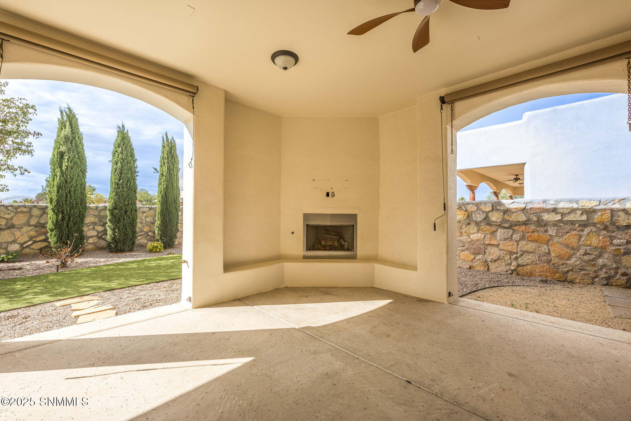 49-web-or-mls-Snappin Homes (Miramar4481