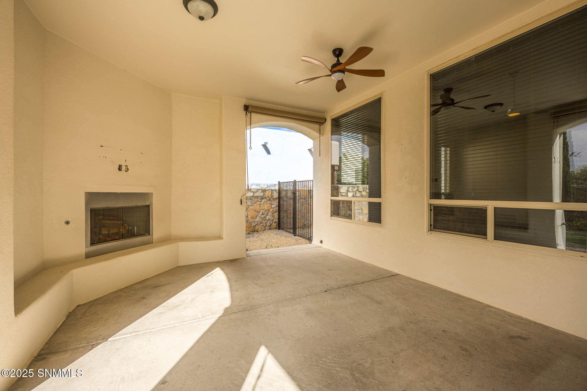 51-web-or-mls-Snappin Homes (Miramar4481