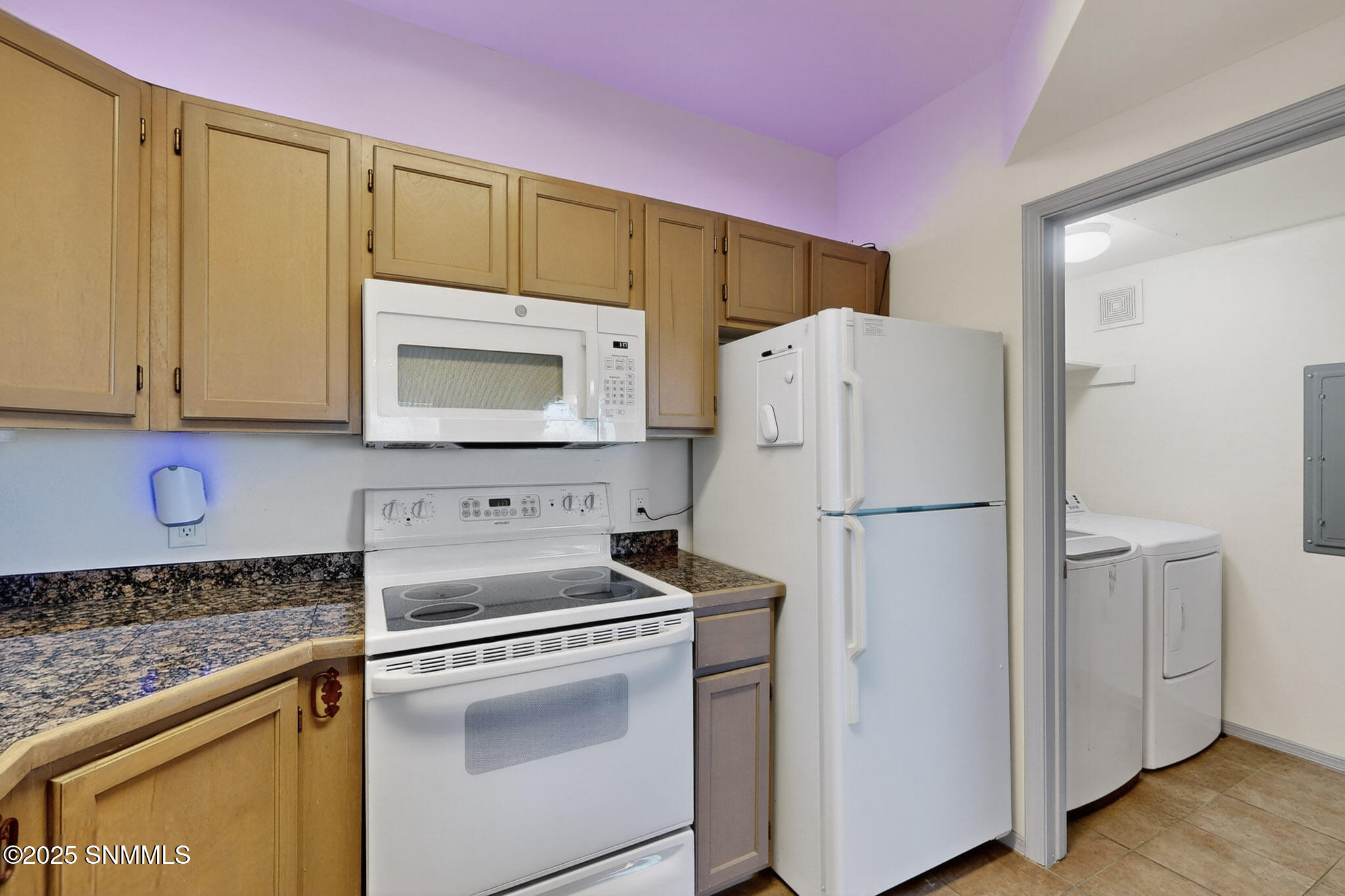 12-3D-Casas-3650-Morning-Star-Dr-608-102