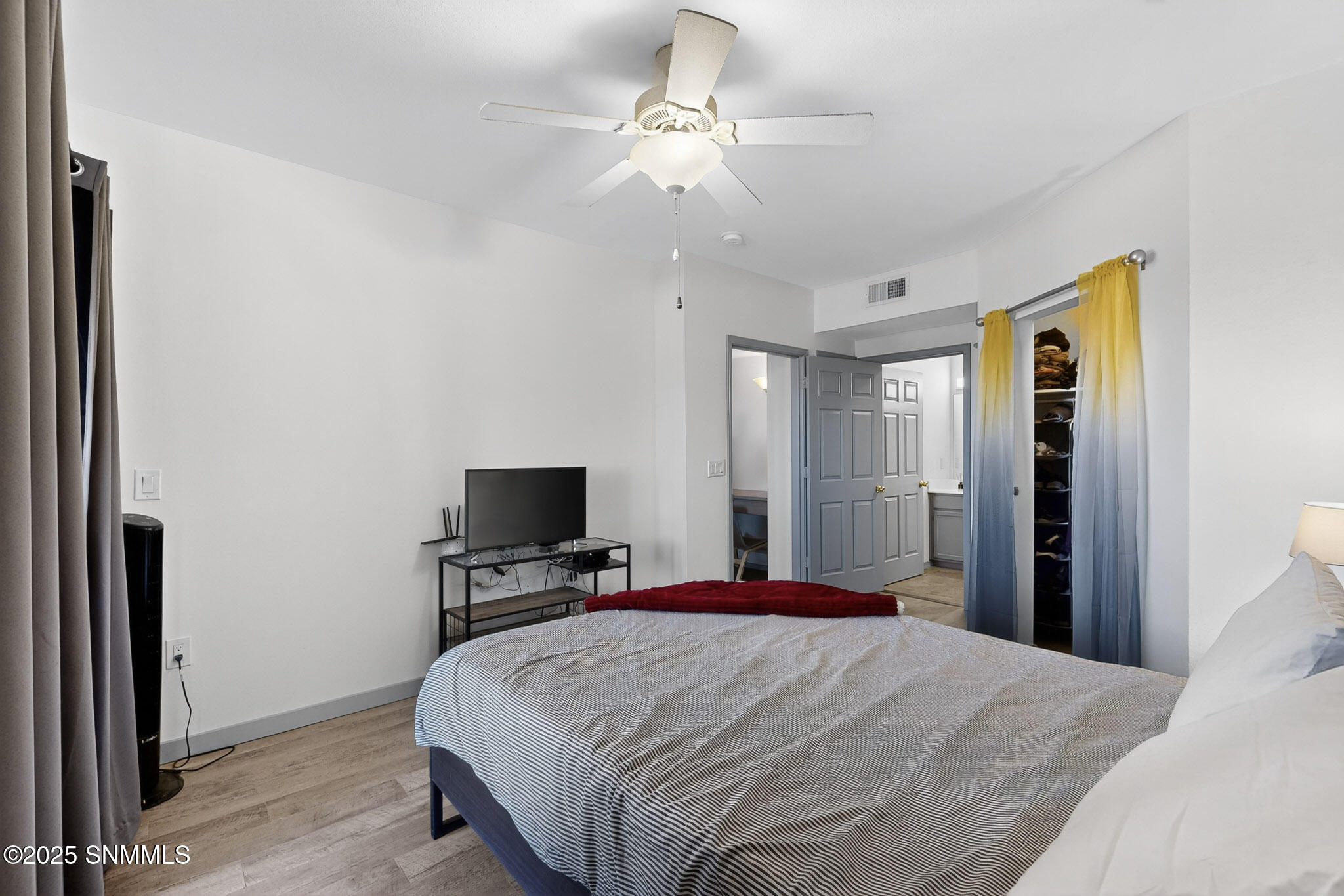 18-3D-Casas-3650-Morning-Star-Dr-608-102