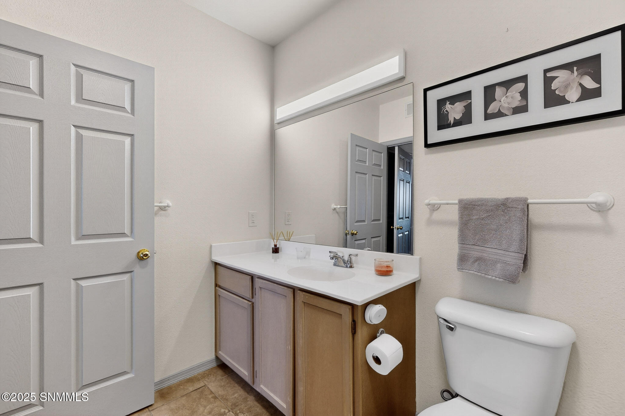 20-3D-Casas-3650-Morning-Star-Dr-608-102