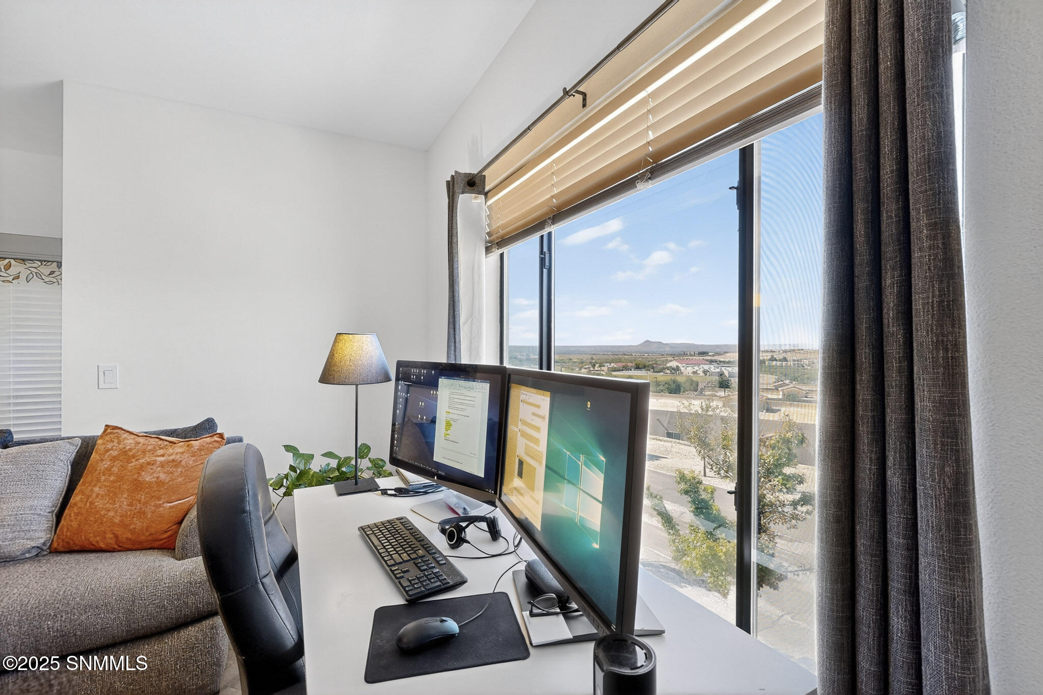 7-3D-Casas-3650-Morning-Star-Dr-608-1022