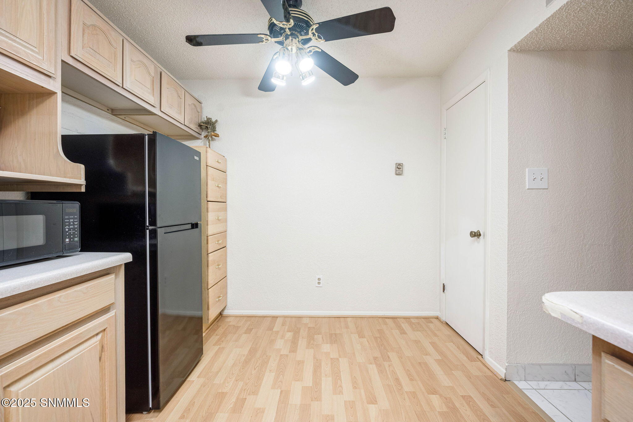 12-web-or-mls-Snappin Homes (ValleVista2