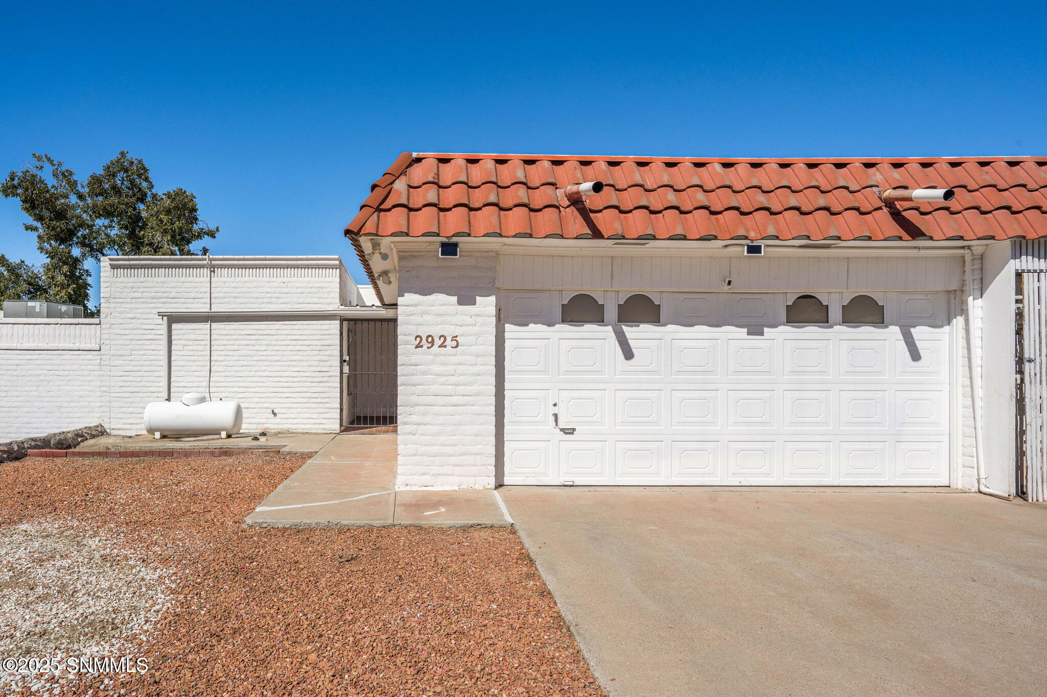 2-web-or-mls-Snappin Homes (ValleVista29