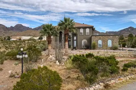 5041 Diamond Mine Road, Las Cruces, New Mexico 88011, 4 Bedrooms Bedrooms, ,4.5 BathroomsBathrooms,Residential,For Sale,Diamond Mine,2503375