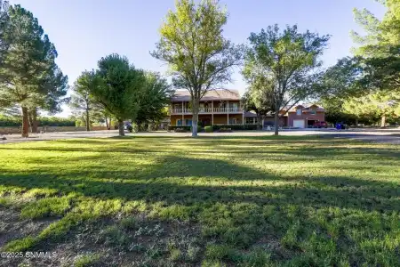 2806 Valle Grande, Mesilla, New Mexico 88046, 6 Bedrooms Bedrooms, ,6 BathroomsBathrooms,Residential,For Sale,Valle Grande,2503390
