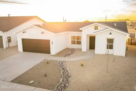 6567 Phoenix Street, Las Cruces, New Mexico 88012, 3 Bedrooms Bedrooms, ,2 BathroomsBathrooms,Residential,For Sale,Phoenix,2503400